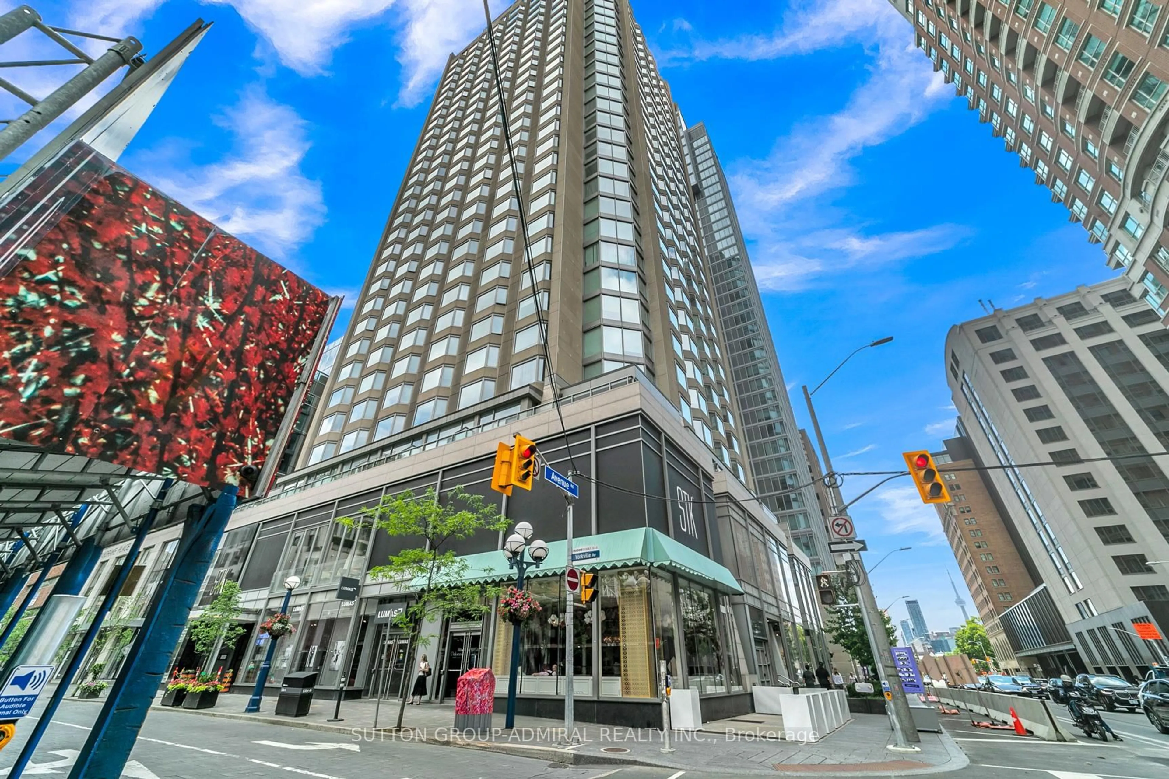 Patio, building for 155 YORKVILLE Ave #1908, Toronto Ontario M5R 1C4