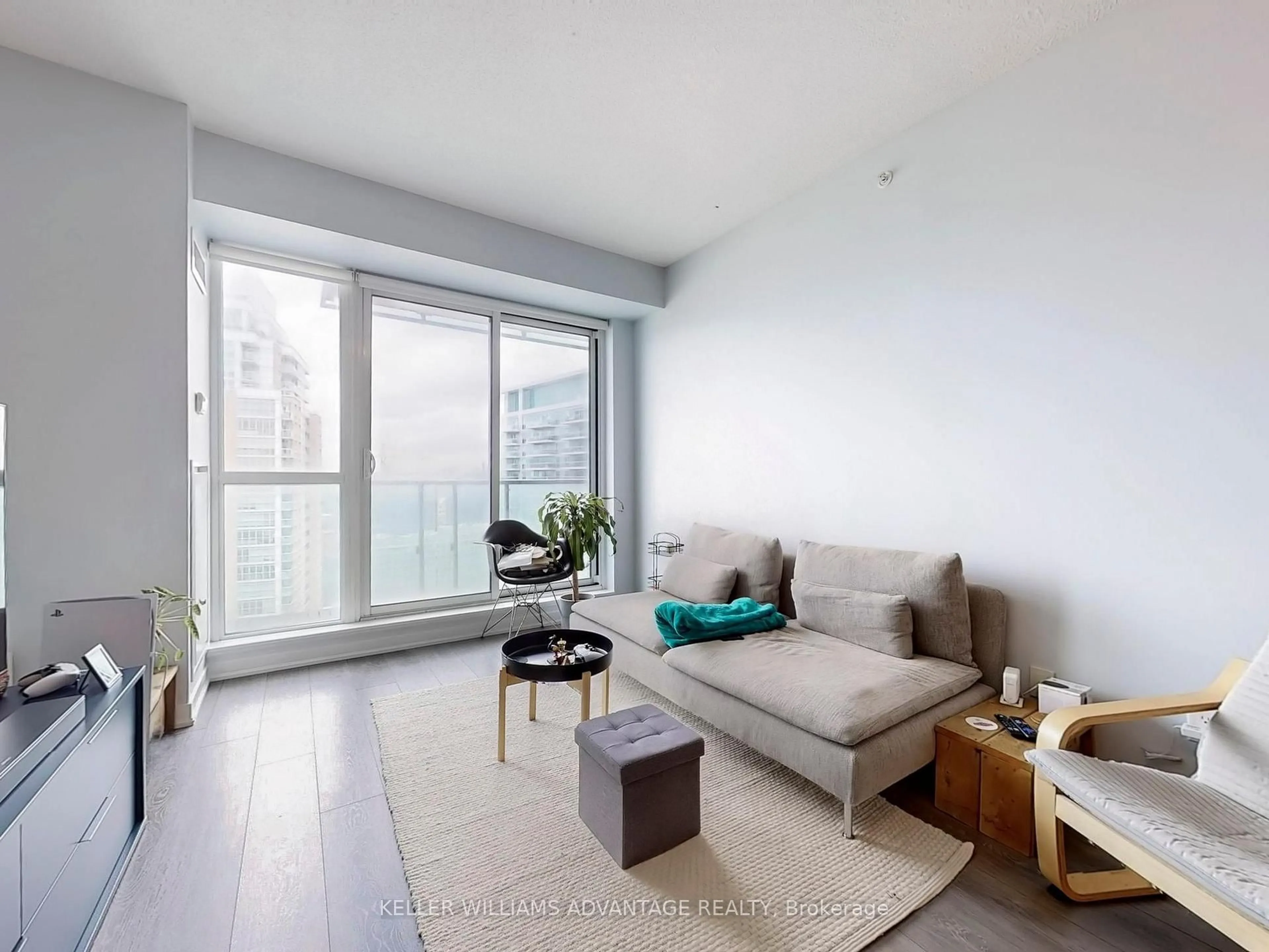 Living room with furniture, unknown for 150 East Liberty St #L2019, Toronto Ontario M6K 3R5