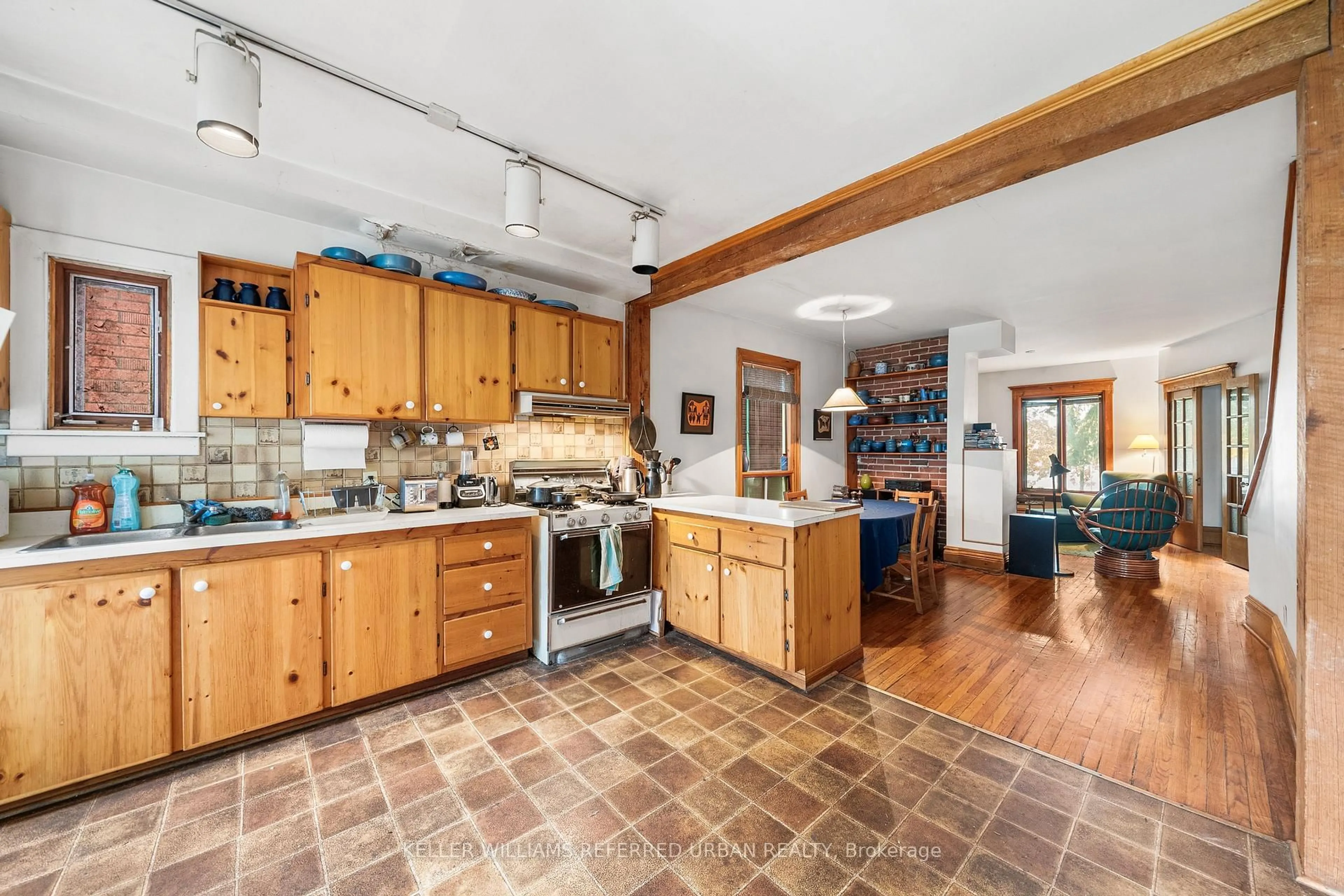 Open concept kitchen, unknown for 123 Gore Vale Ave, Toronto Ontario M6J 2R5