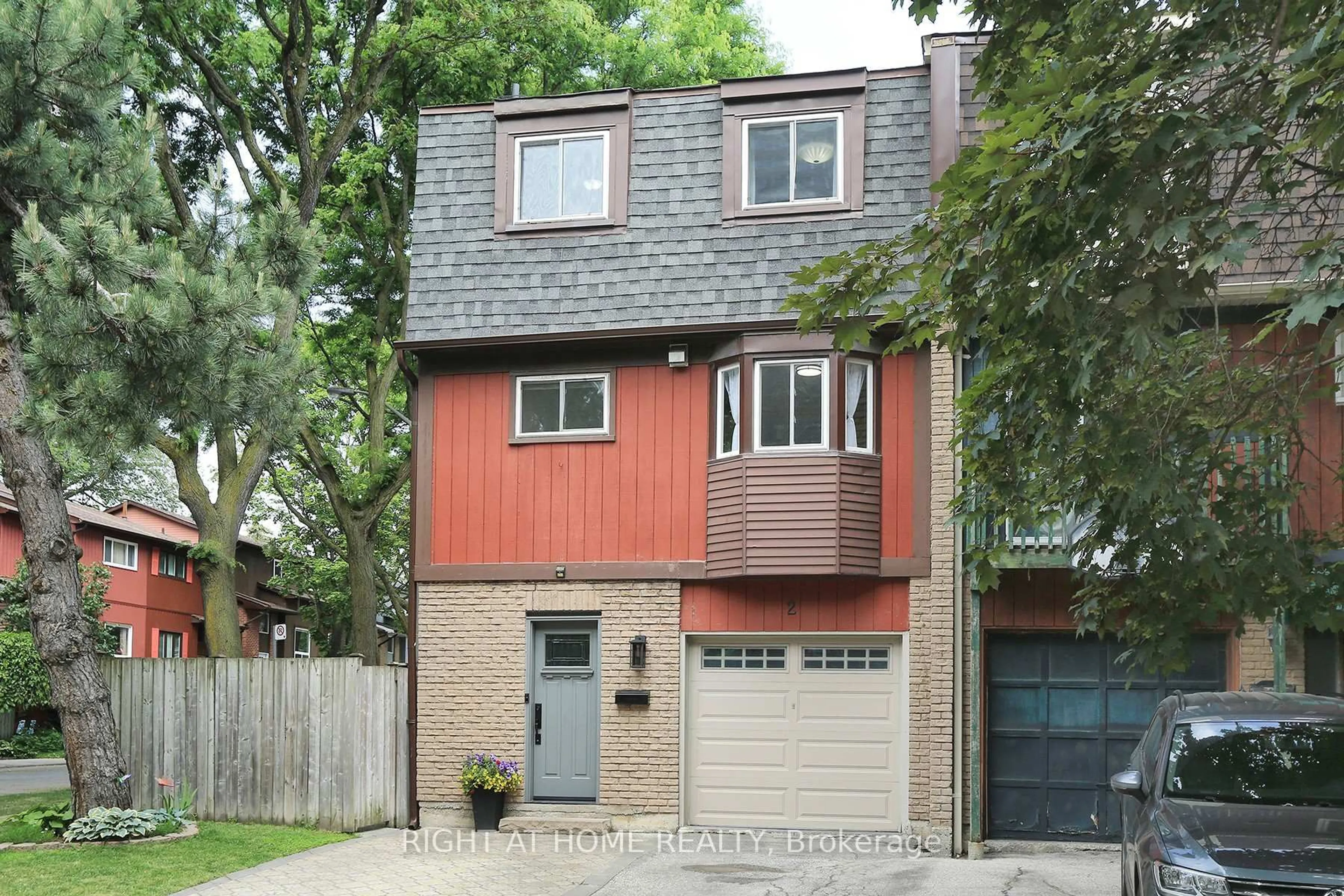 Home with brick exterior material, street for 2 Snapdragon Dr, Toronto Ontario M2J 4X6