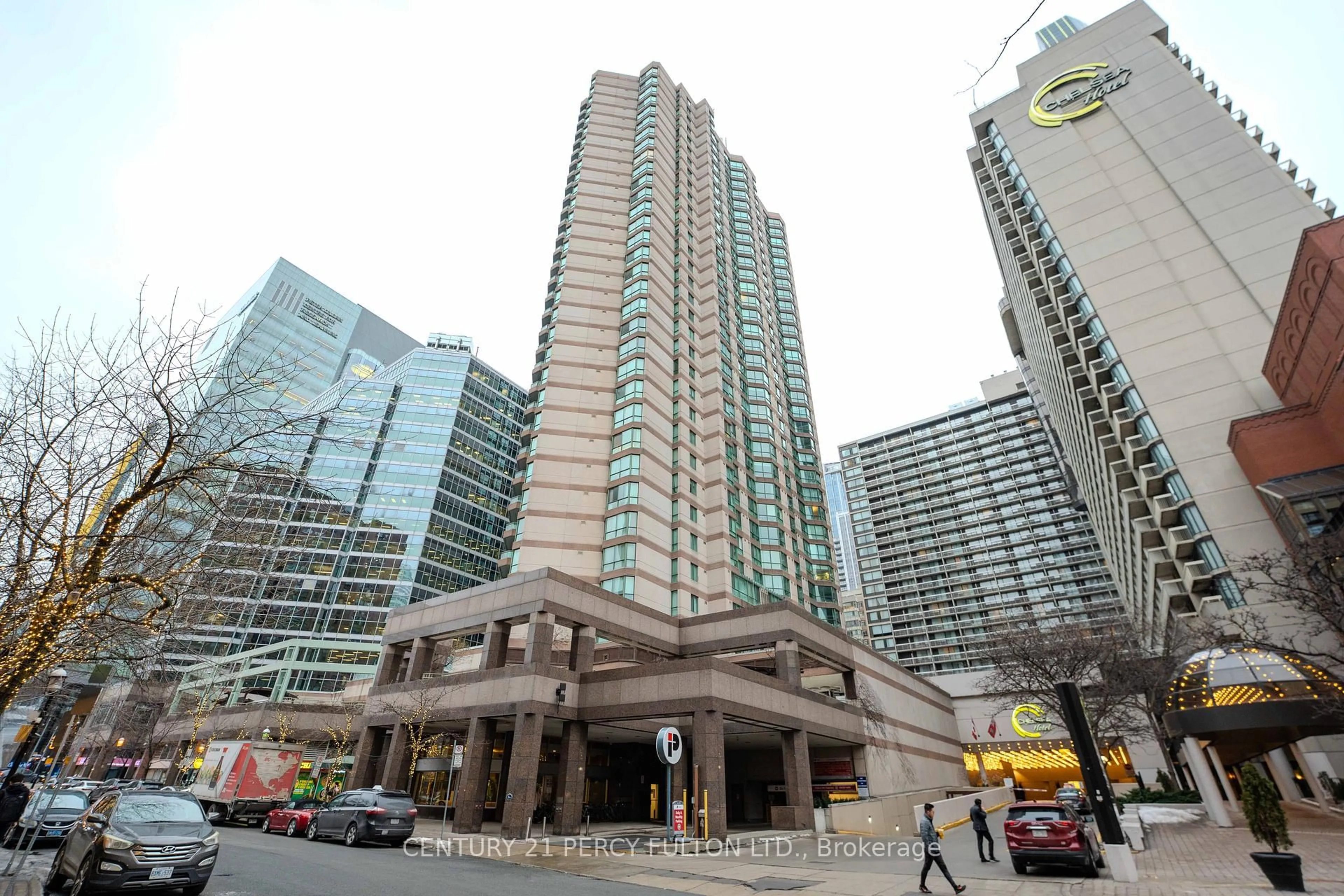 Indoor foyer for 38 Elm St #2710, Toronto Ontario M5G 2K5