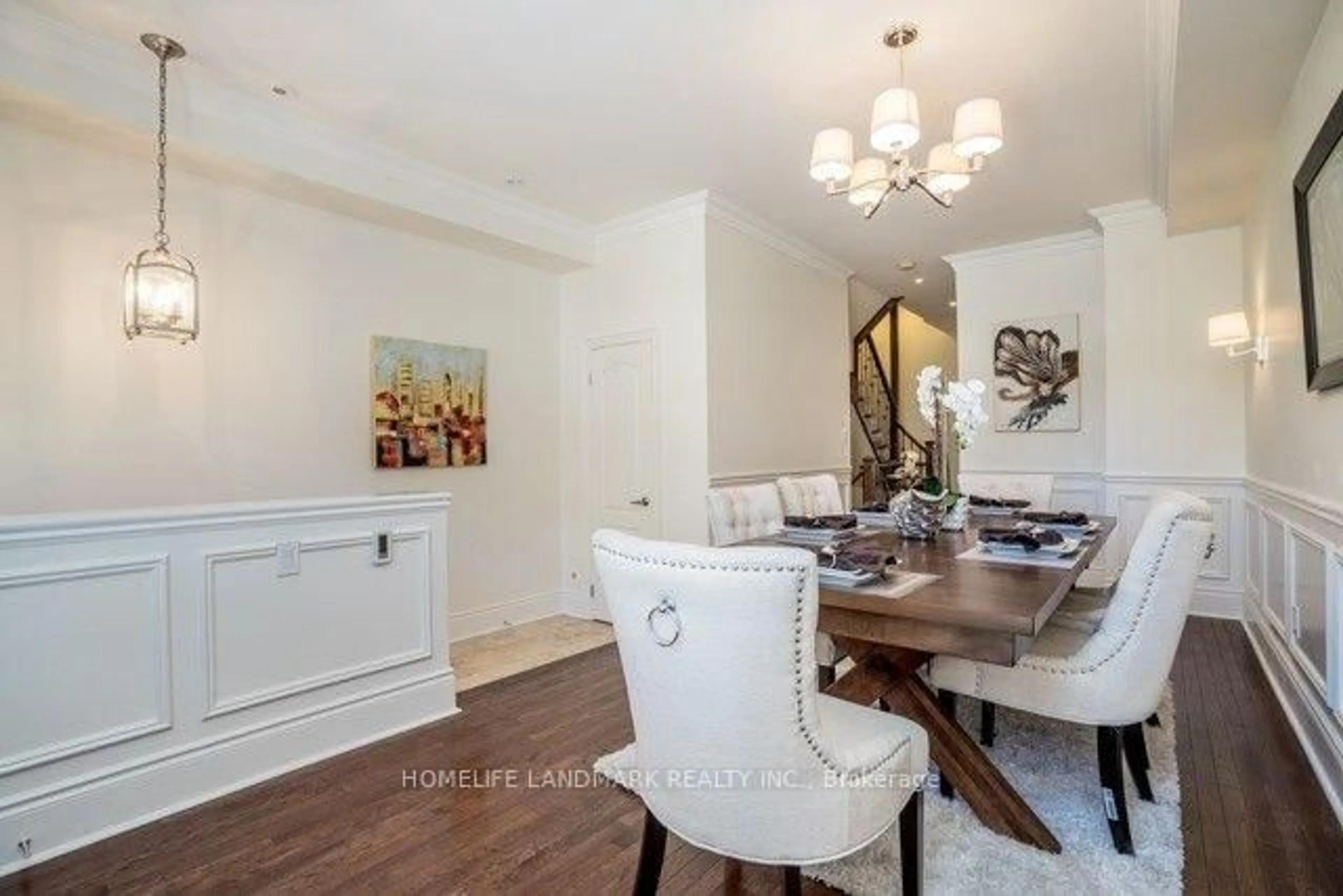 Dining room, wood/laminate floor for 2 Espana Lane, Toronto Ontario M2N 7K8