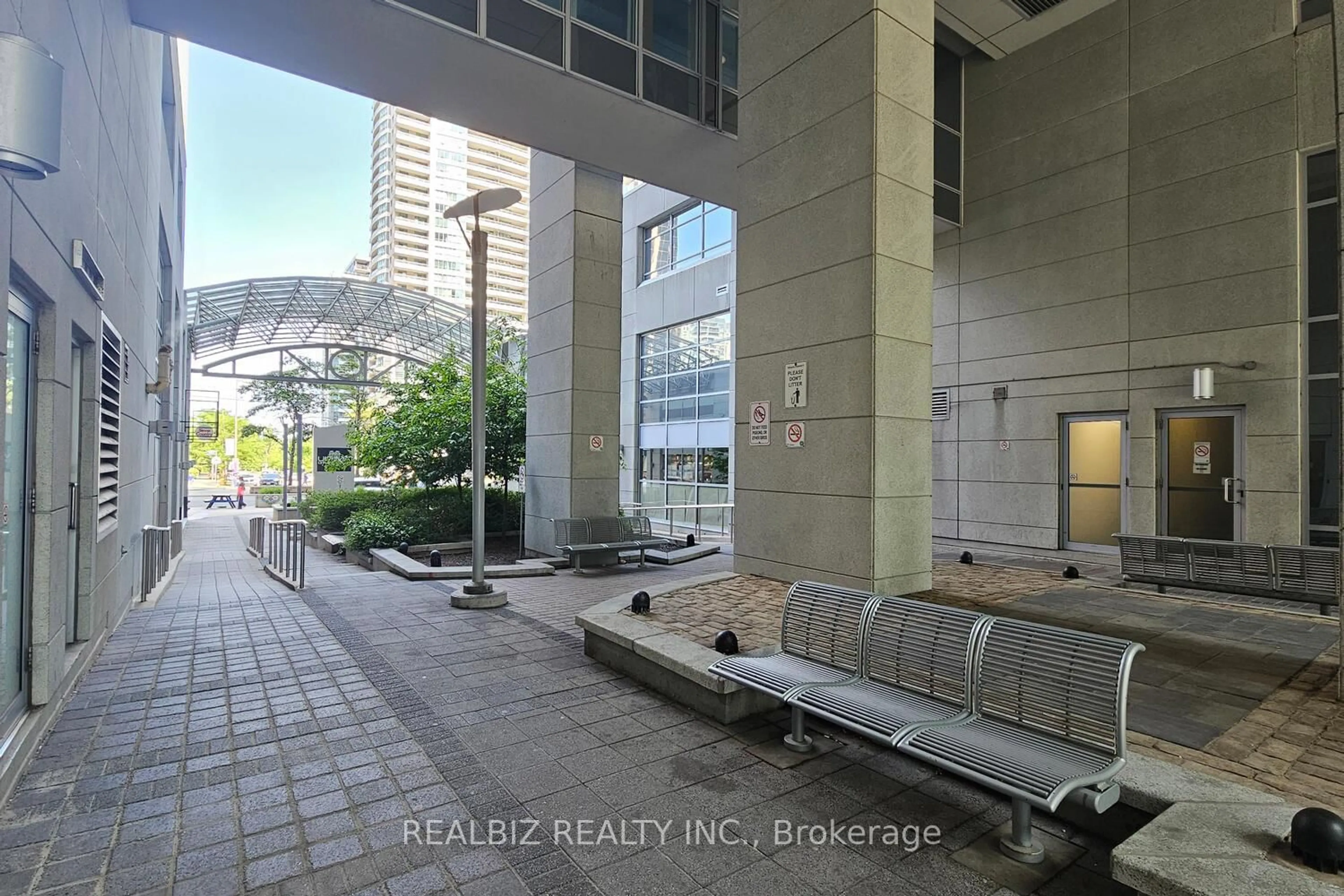 Unknown for 4968 Yonge St #2116, Toronto Ontario M2N 7G9