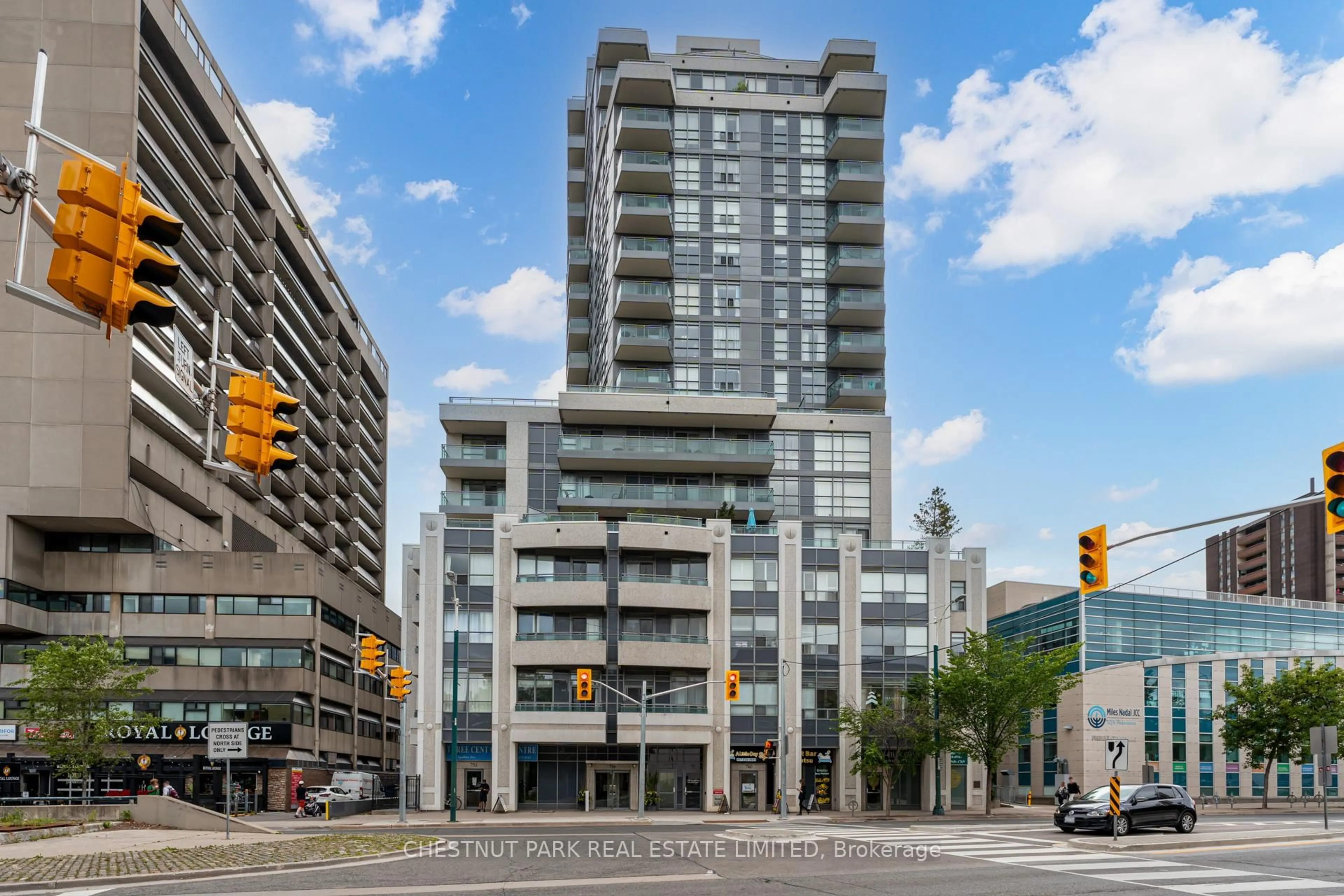 Unknown for 736 Spadina Ave #1711, Toronto Ontario M5S 2J6