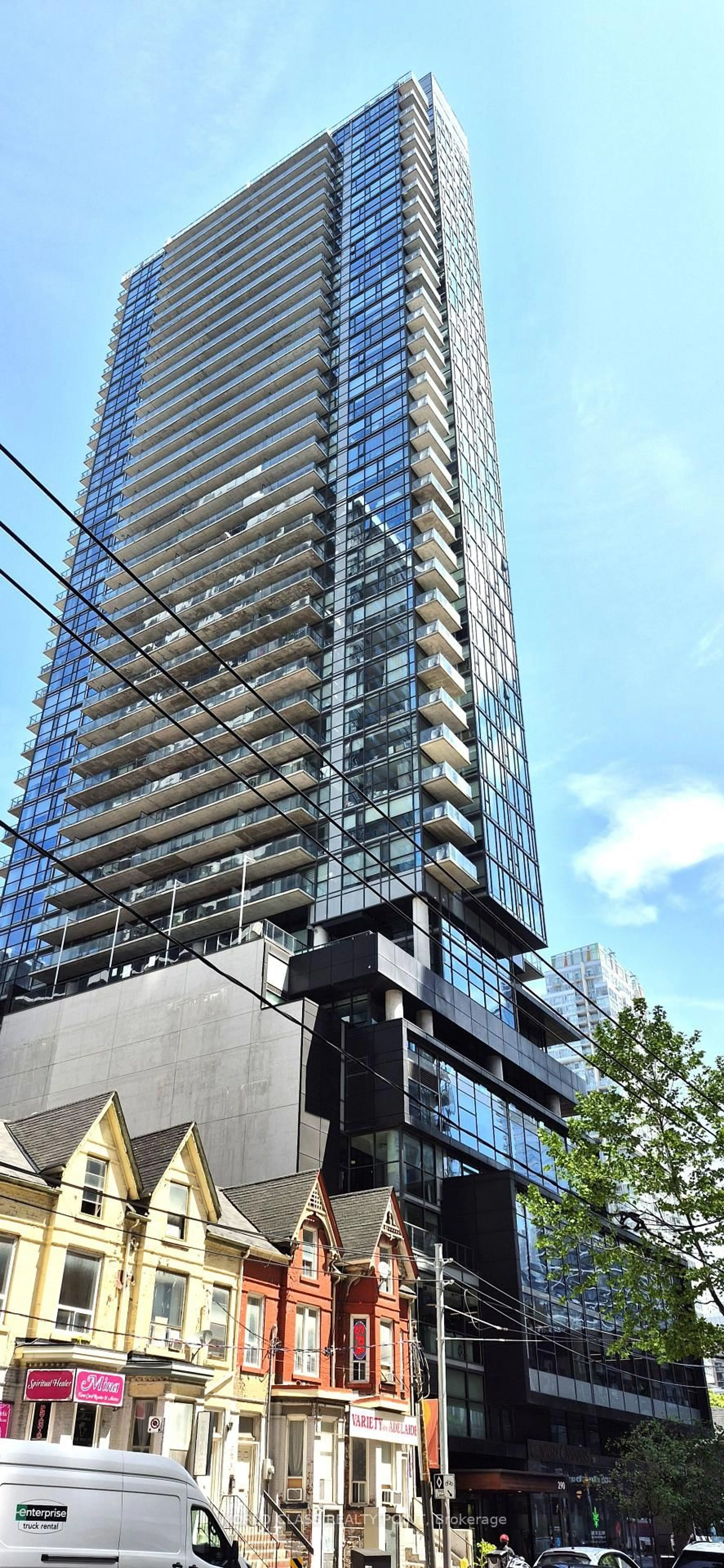Unknown for 290 Adelaide St #1006, Toronto Ontario M5V 0P3