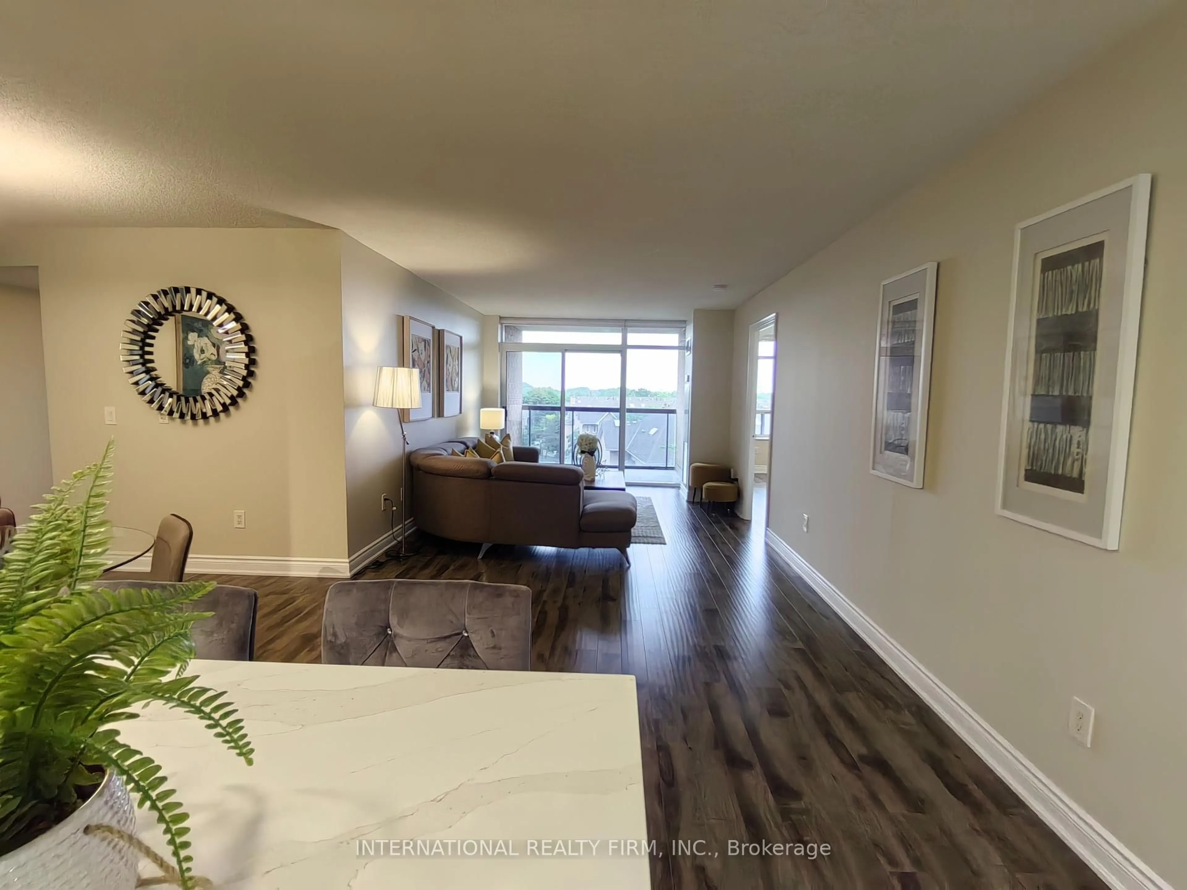 Living room with furniture, unknown for 880 Grandview Way #605, Toronto Ontario M2N 7B2
