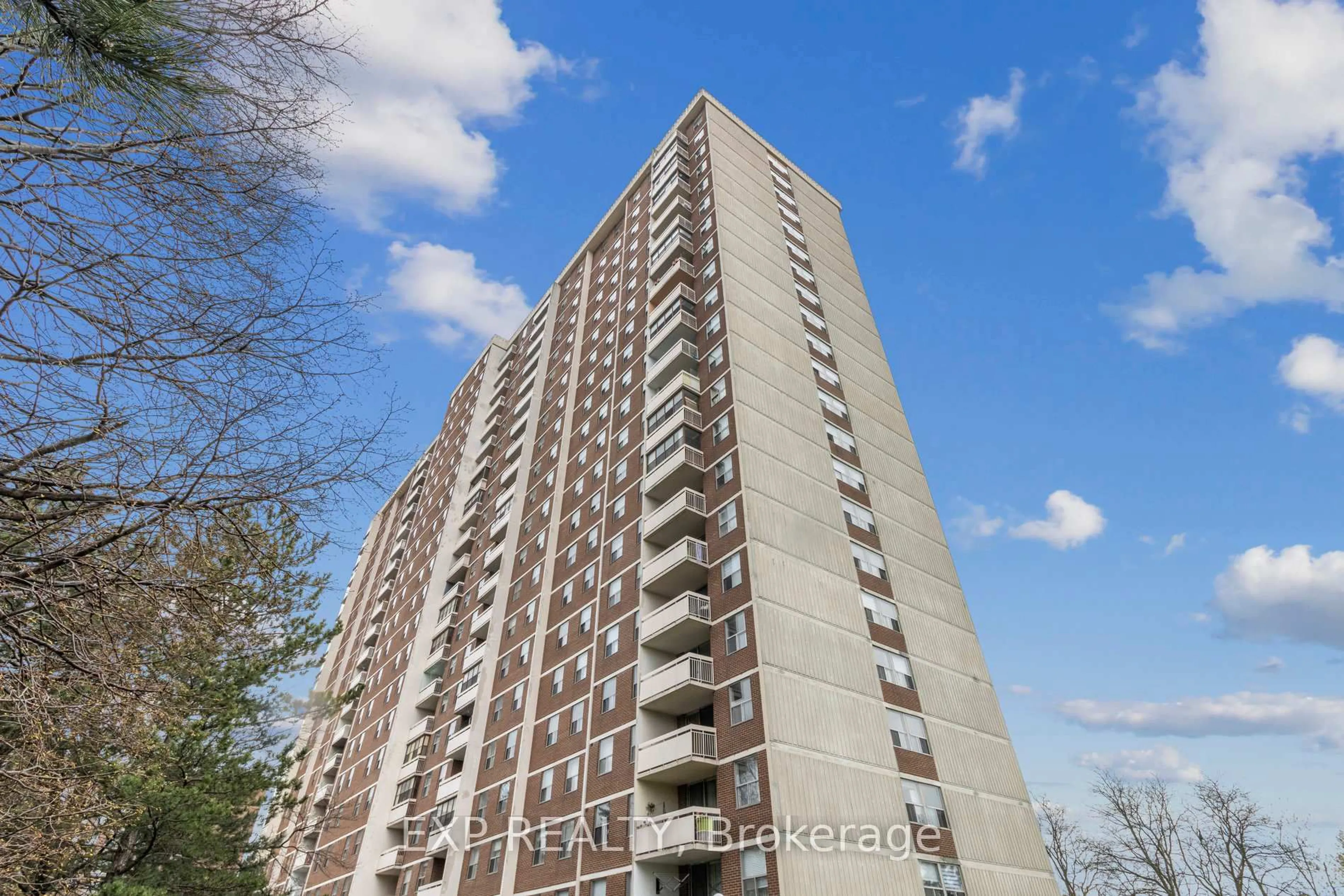 A pic from outside/outdoor area/front of a property/back of a property/a pic from drone, building for 205 Hilda Ave #510, Toronto Ontario M2M 4B1