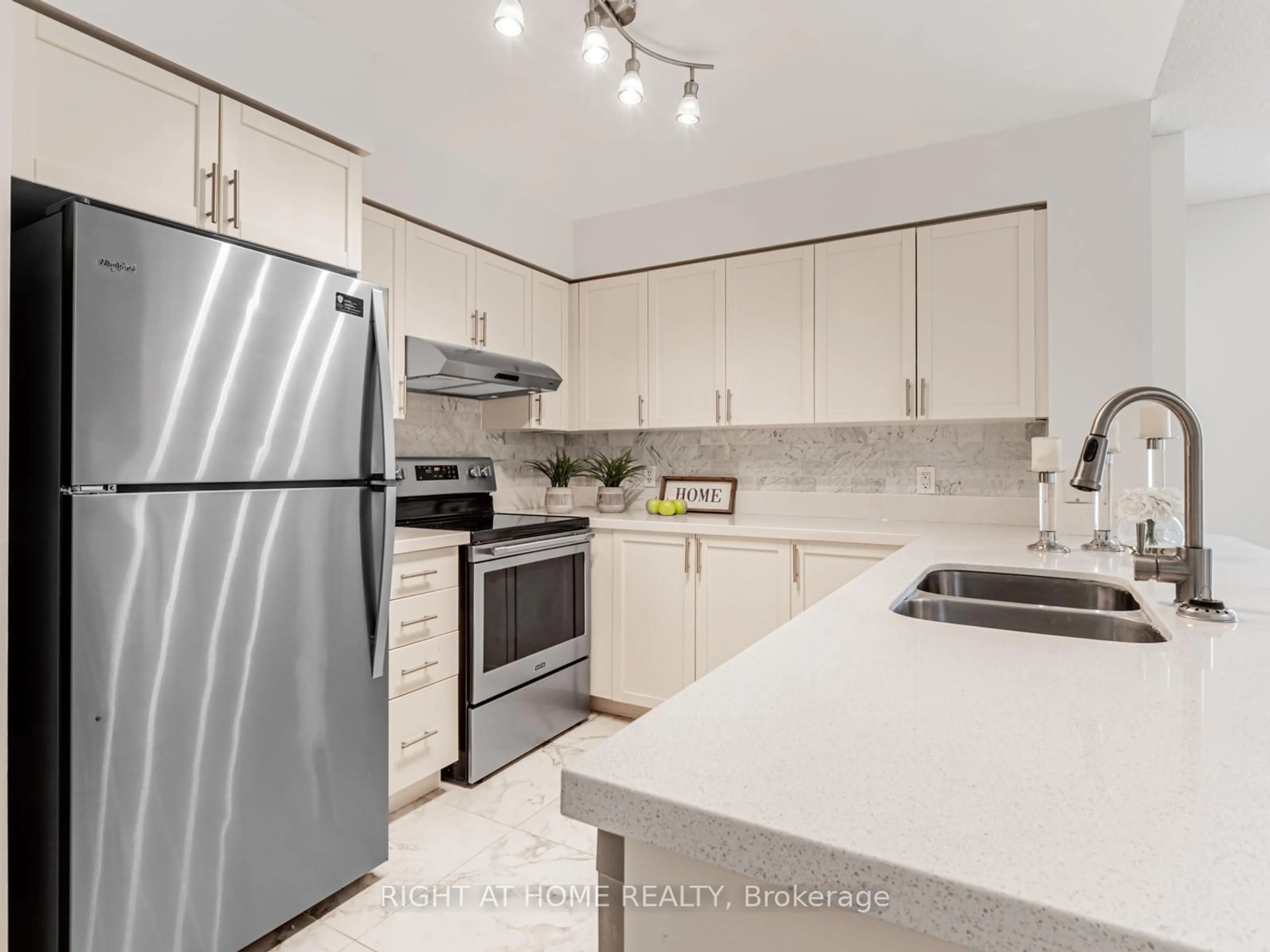 Standard kitchen, unknown for 23 Hollywood Ave #510, Toronto Ontario M2N 7L8