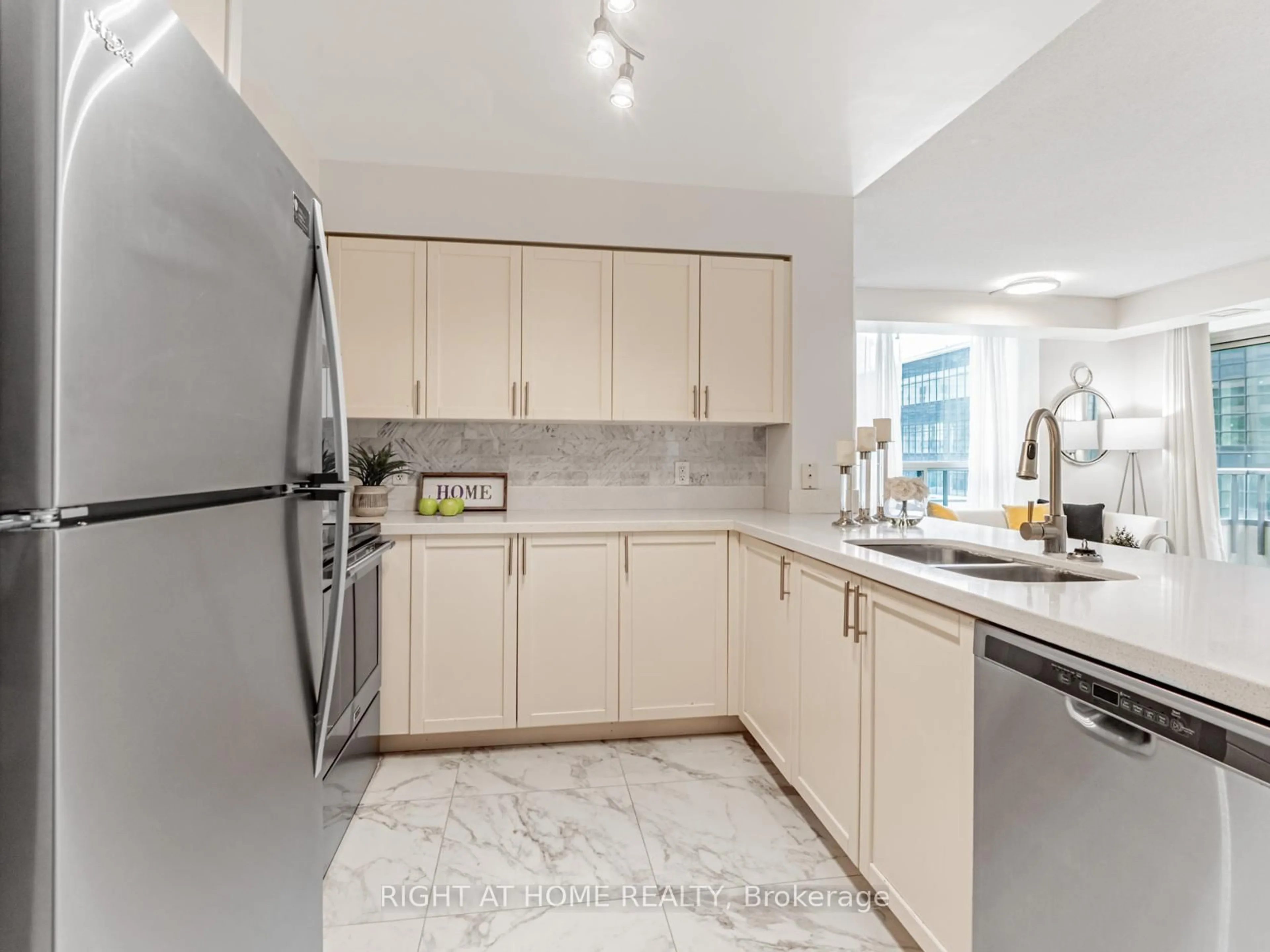 Unknown for 23 Hollywood Ave #510, Toronto Ontario M2N 7L8