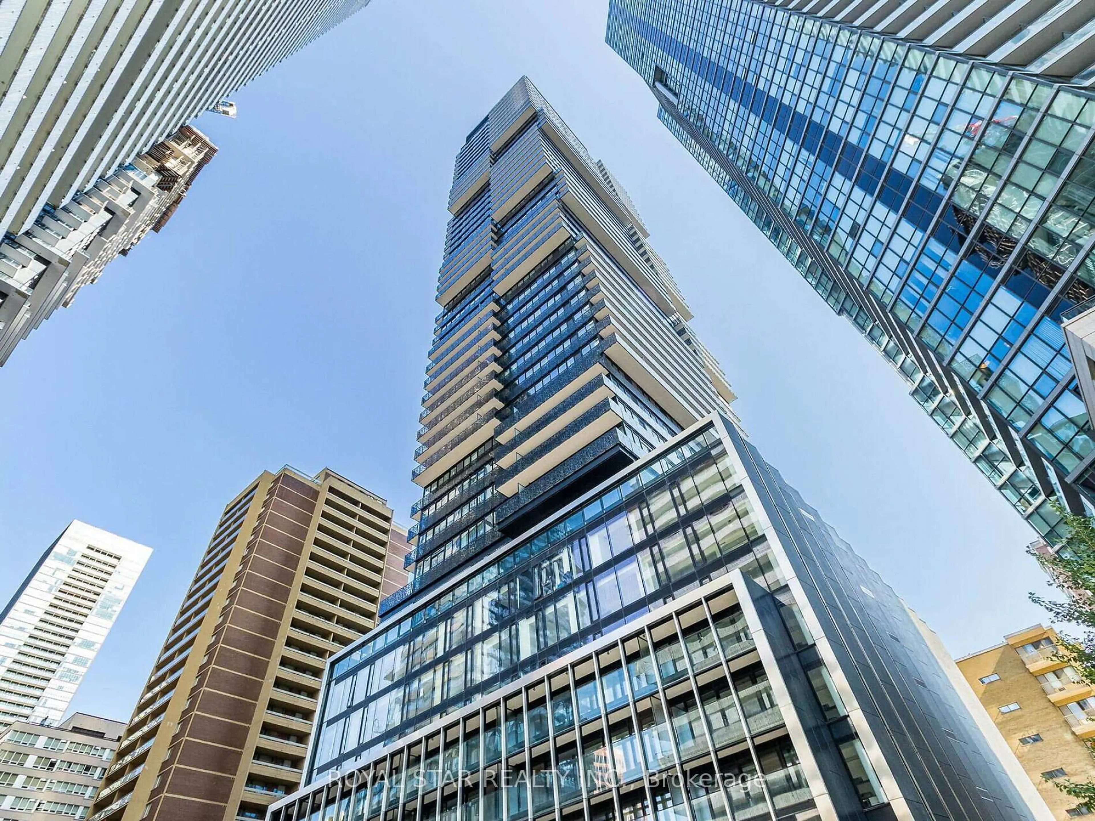 Unknown for 55 Charles St #2706, Toronto Ontario M4Y 0J1