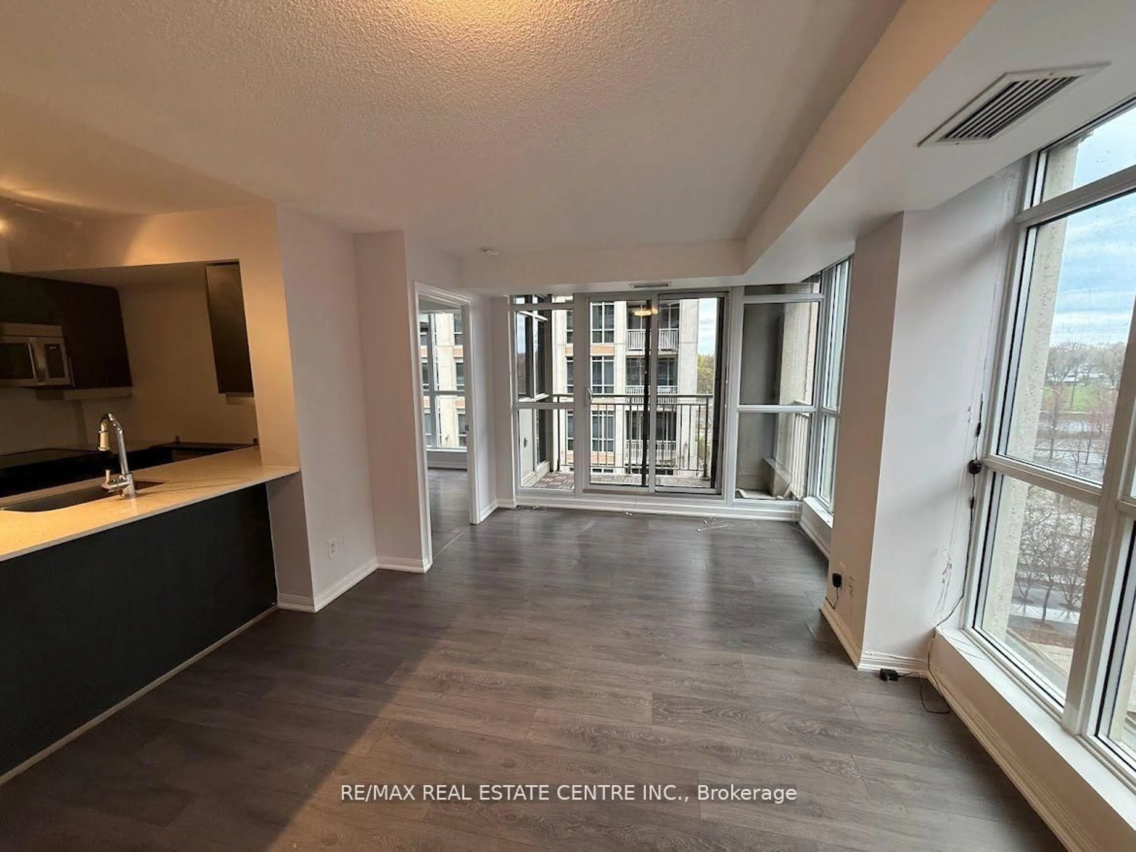 Unknown for 35 Bastion St #709, Toronto Ontario M5V 0C2