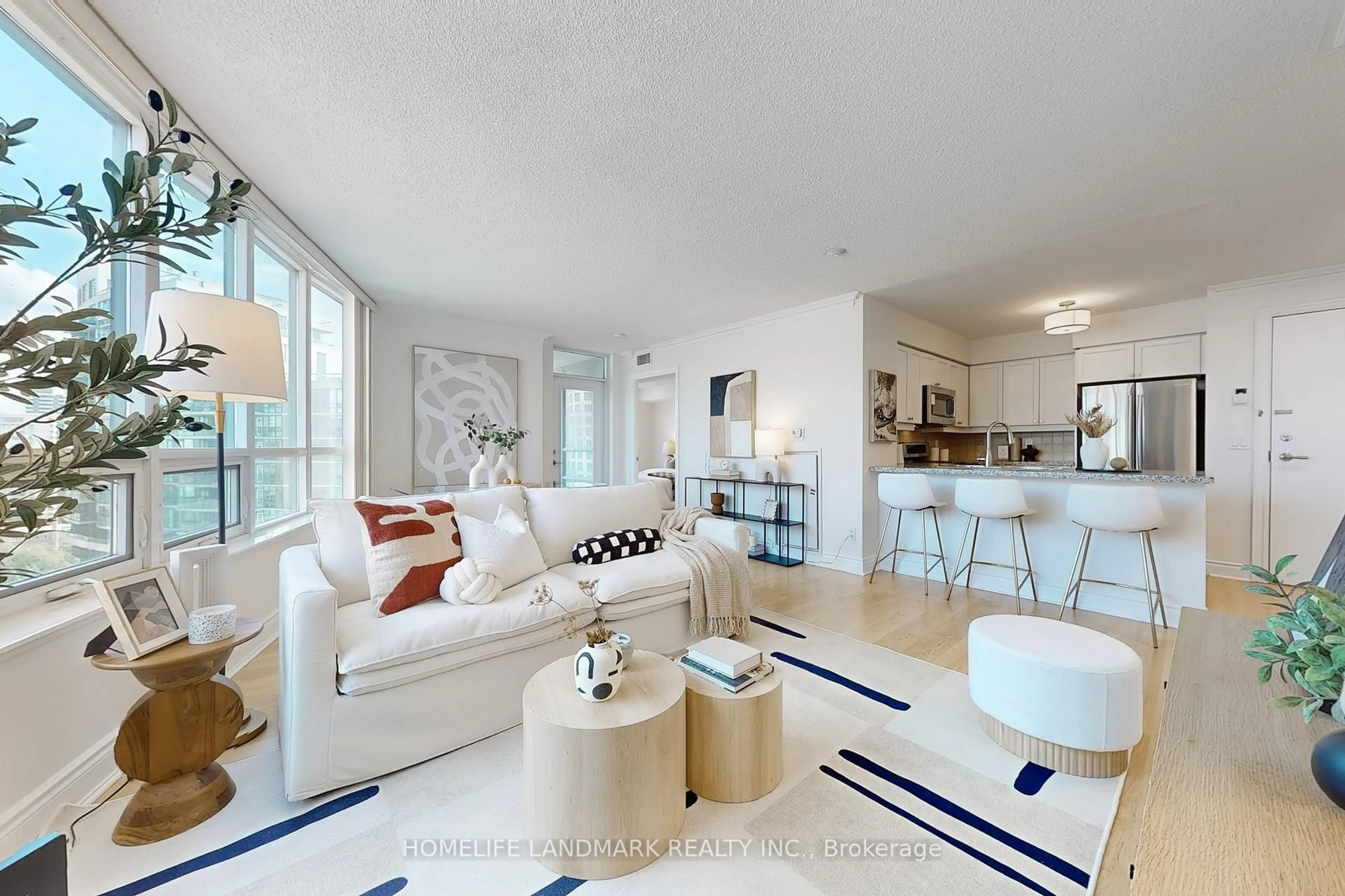 Living room with furniture, ceramic/tile floor for 15 Greenview Ave #1405, Toronto Ontario M2M 4M7