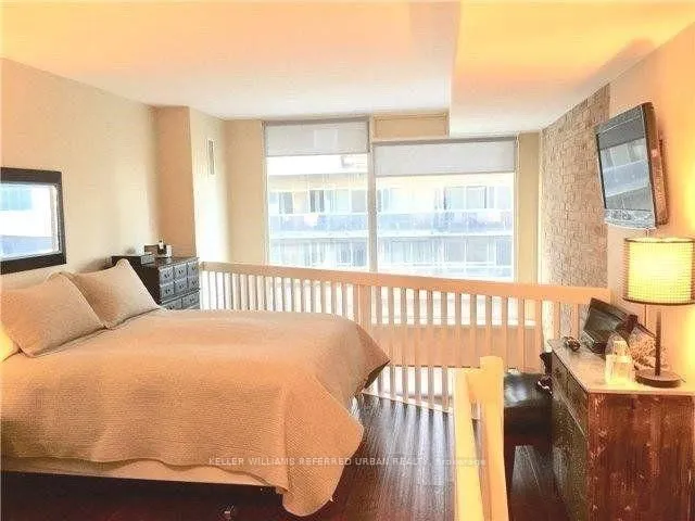Additional property image - 1029 King St Unit 426