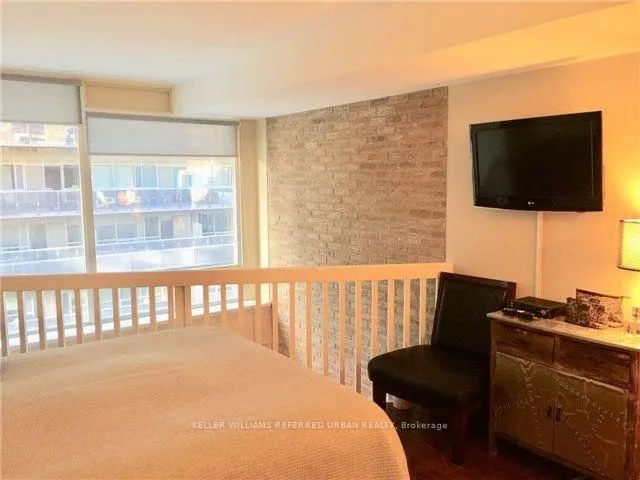 Additional property image - 1029 King St Unit 426