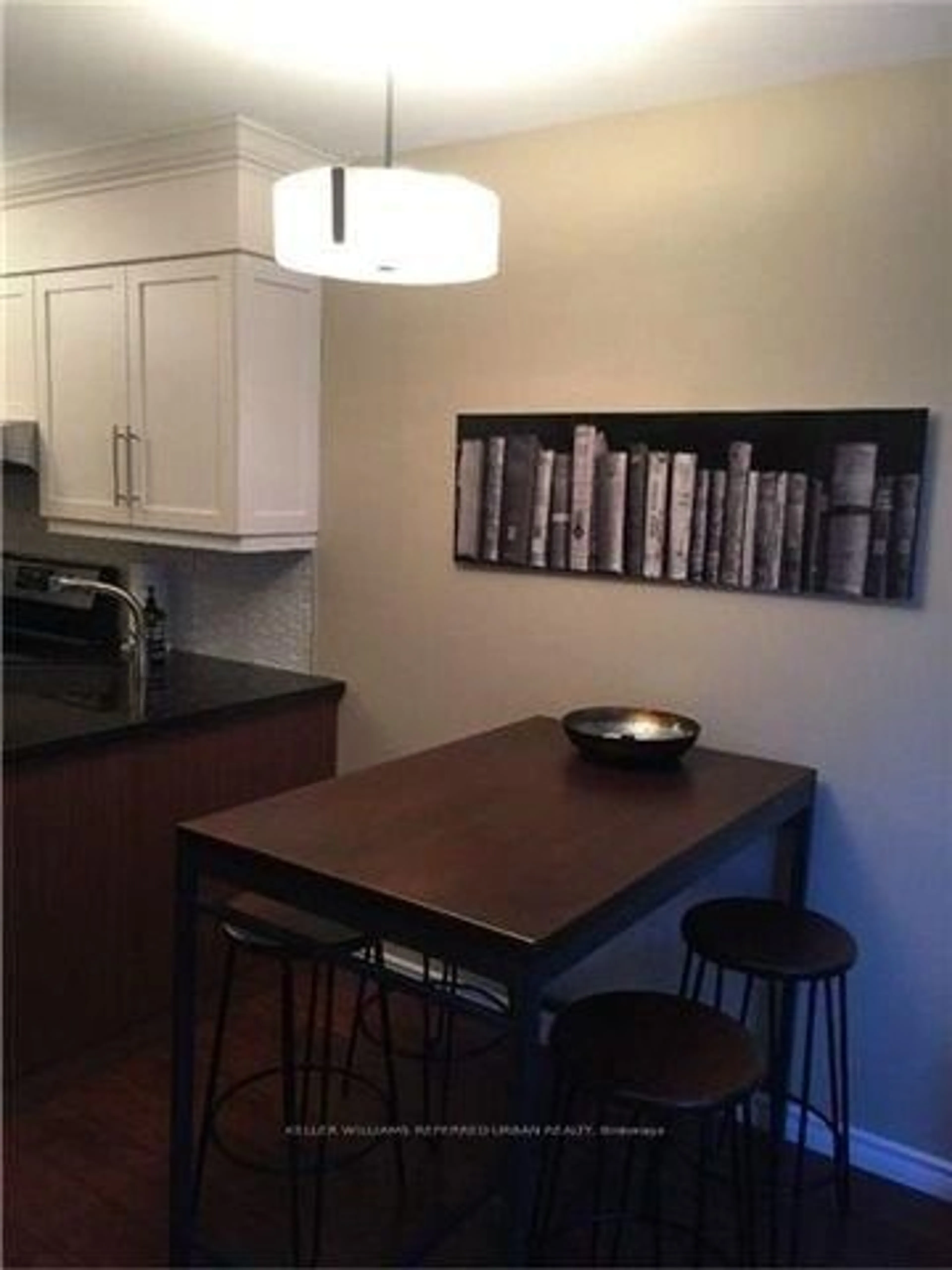 Unknown for 1029 King St #426, Toronto Ontario M6K 3M9