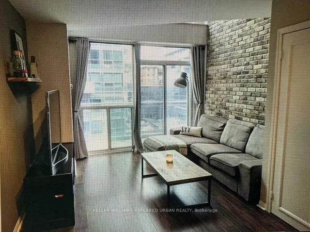 Additional property image - 1029 King St Unit 426