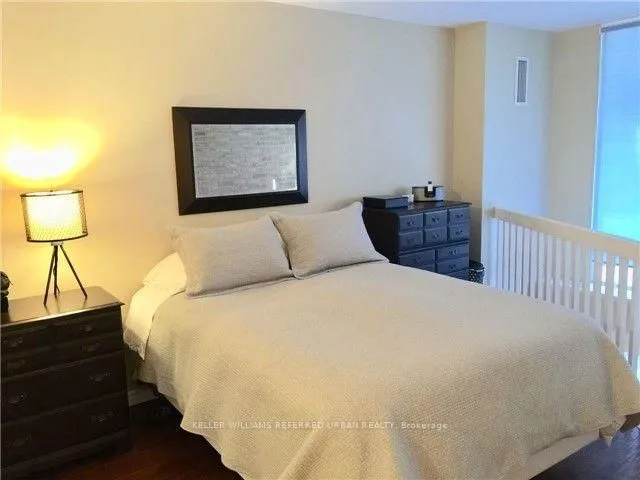 Additional property image - 1029 King St Unit 426