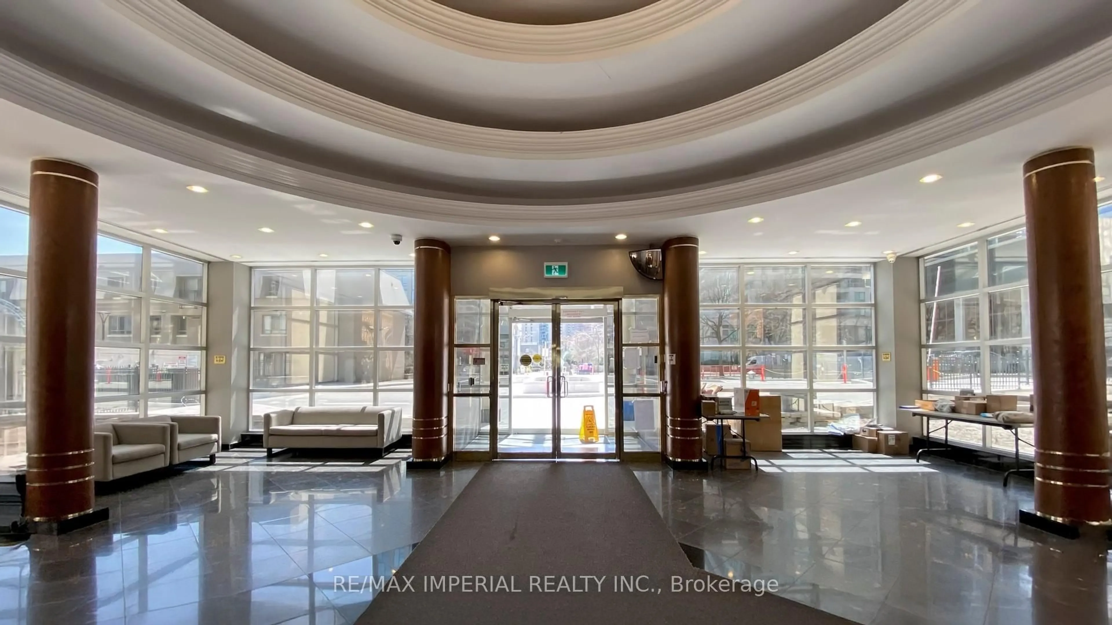 Lobby for 18 Hollywood Ave #603, Toronto Ontario M2N 6P5