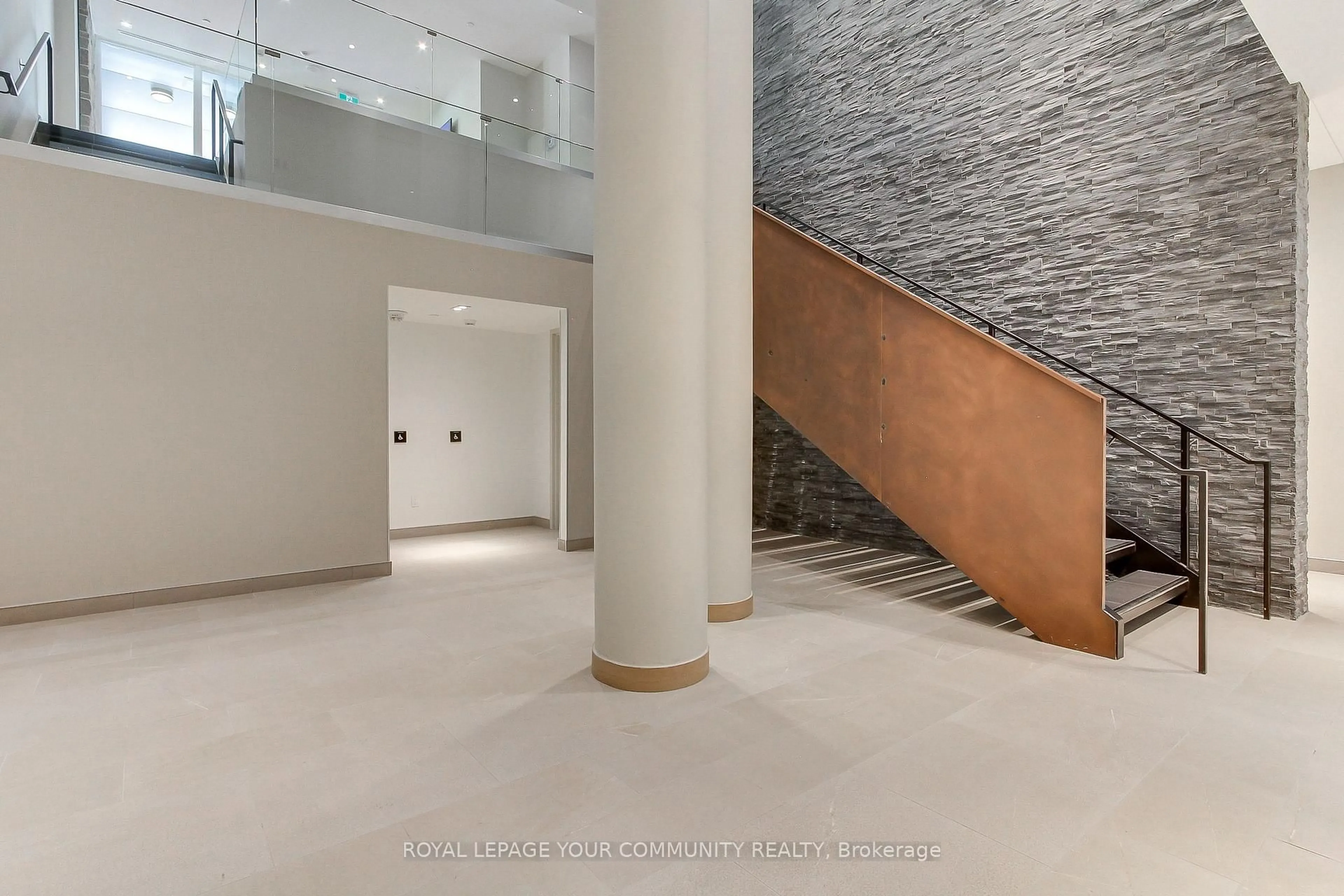 Indoor foyer for 10 Deerlick Crt #2104, Toronto Ontario M3A 0A7