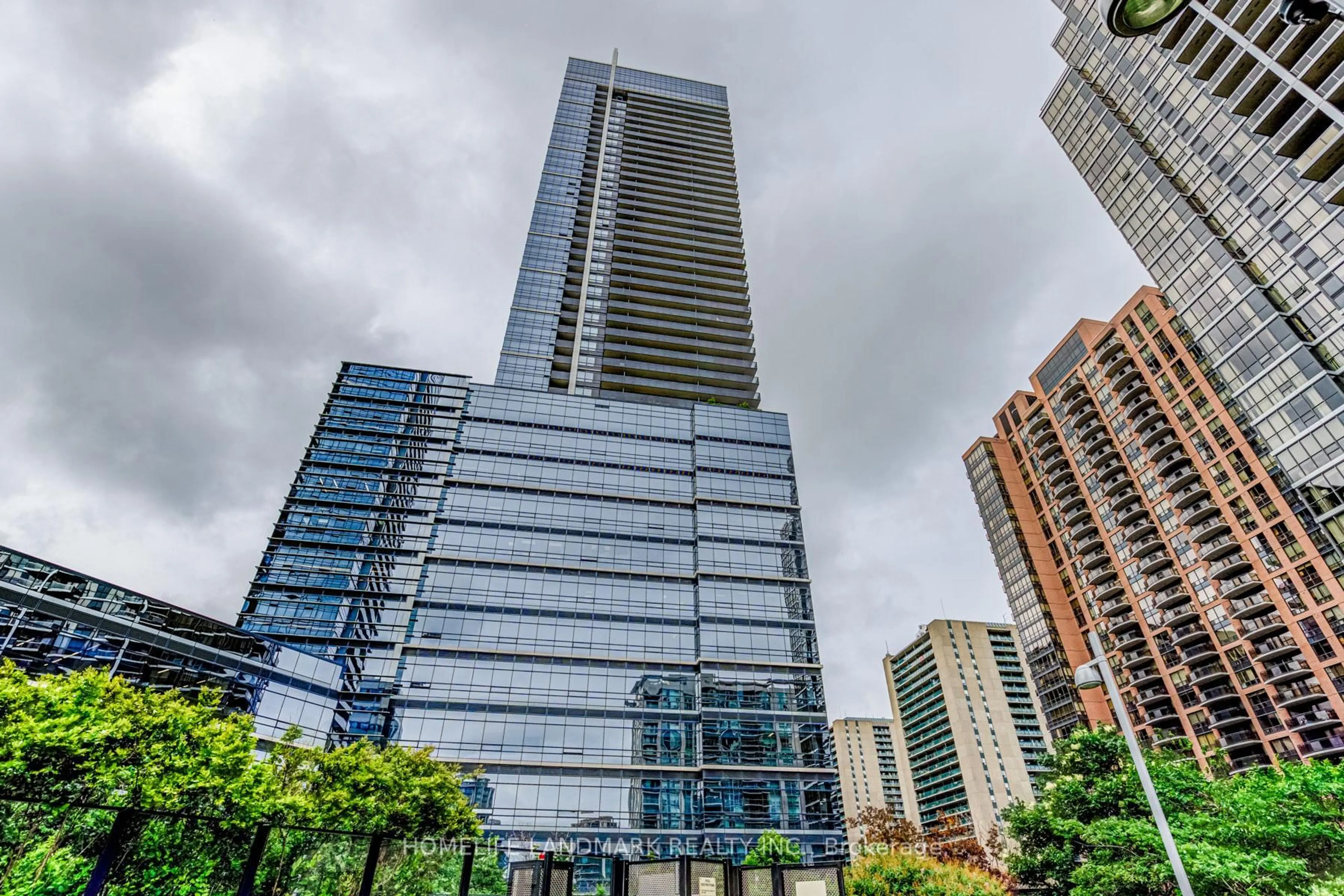 Unknown for 5 Sheppard Ave #1924, Toronto Ontario M2N 2Z8