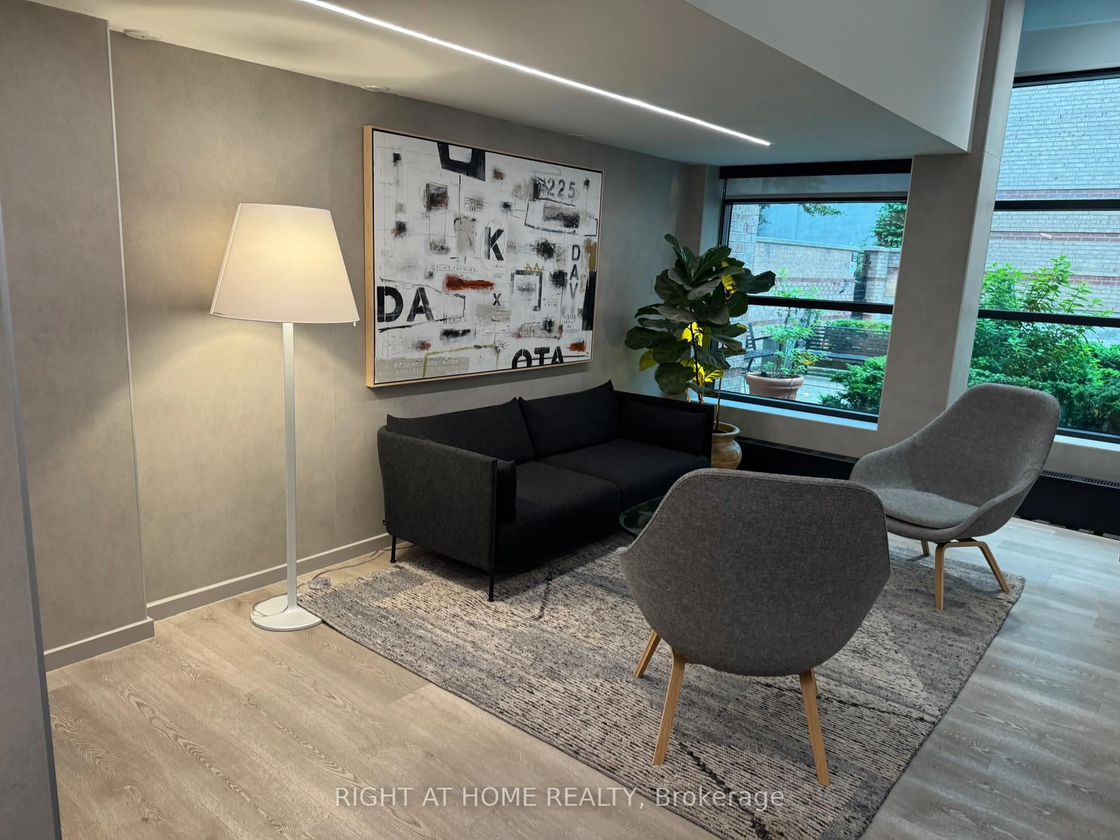 Living room with furniture, unknown for 225 Davenport Rd #319, Toronto Ontario M5R 3R2