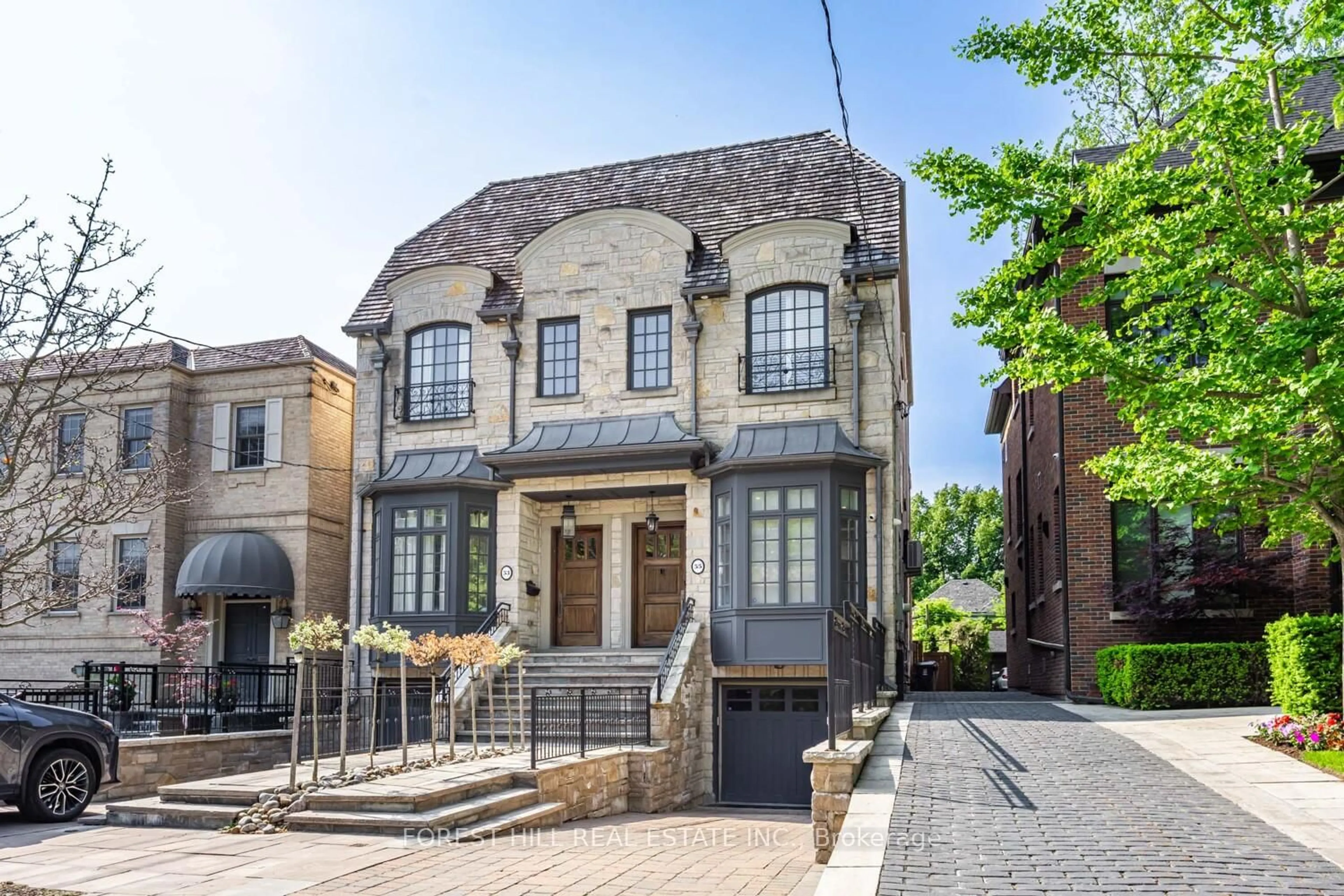 Home with brick exterior material, street for 55 Lonsdale Rd, Toronto Ontario M4W 1W4