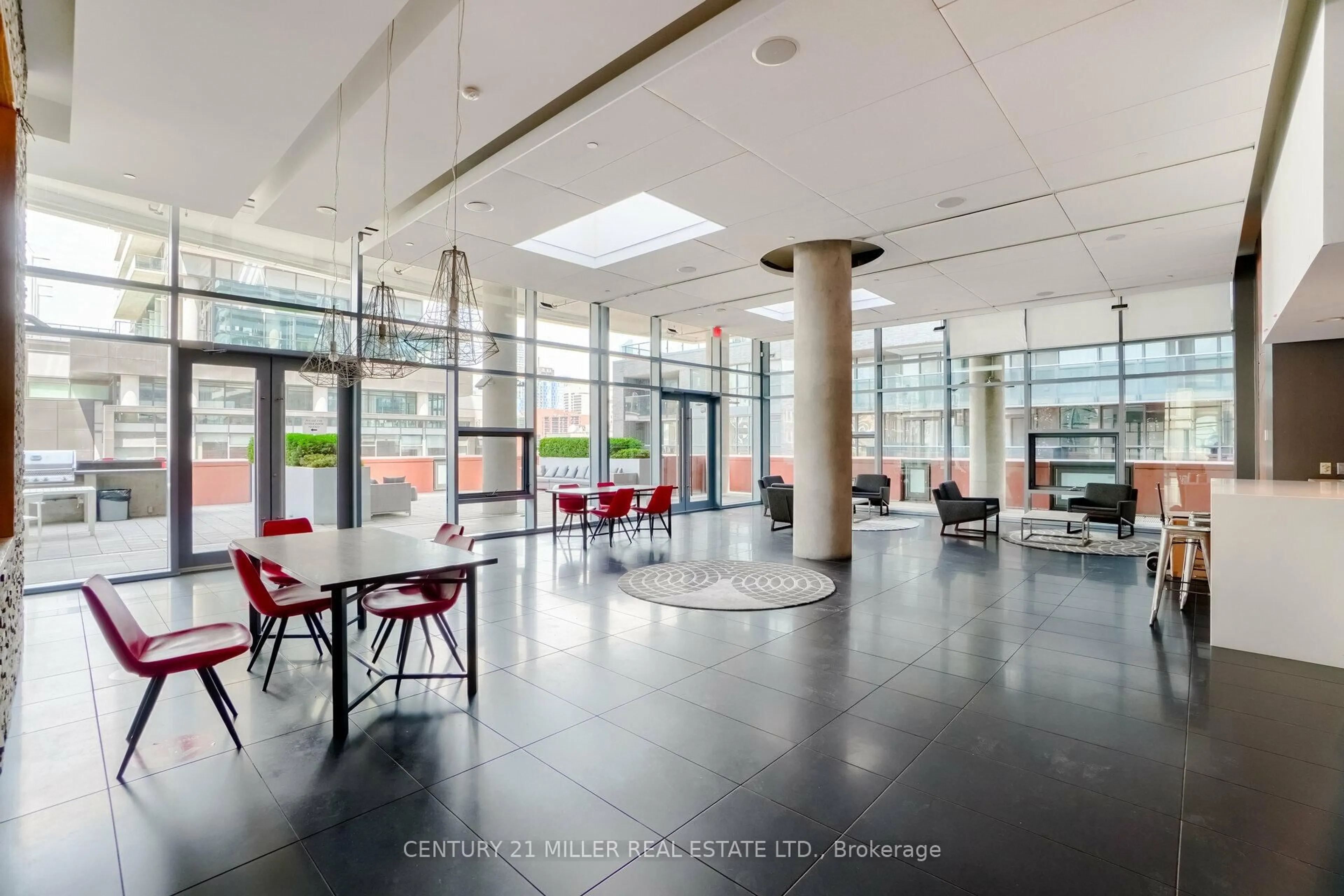 Indoor foyer for 21 Widmer St #3701, Toronto Ontario M5V 0B8
