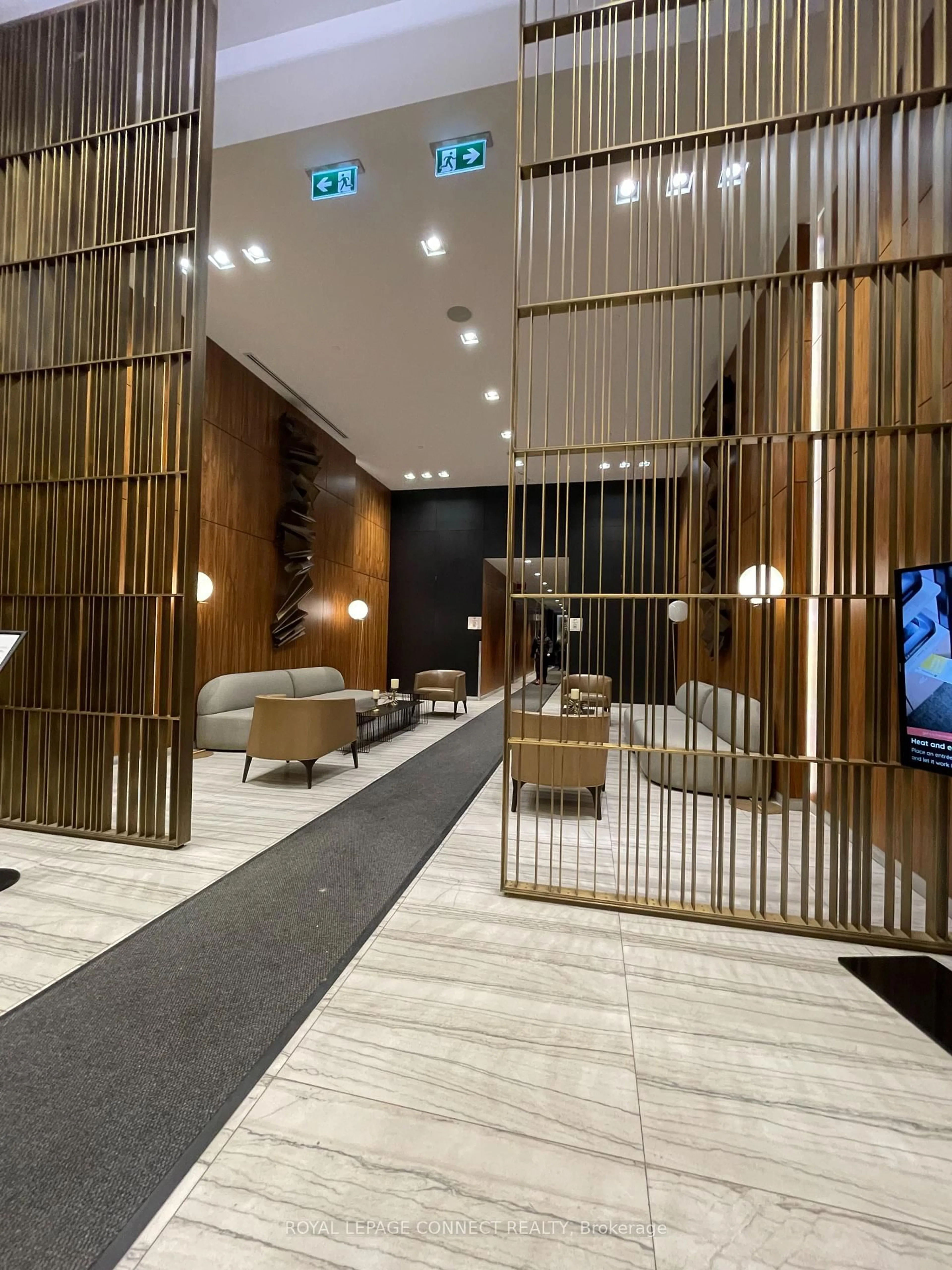 Lobby for 8 Eglinton Ave #4708, Toronto Ontario M4P 0C1