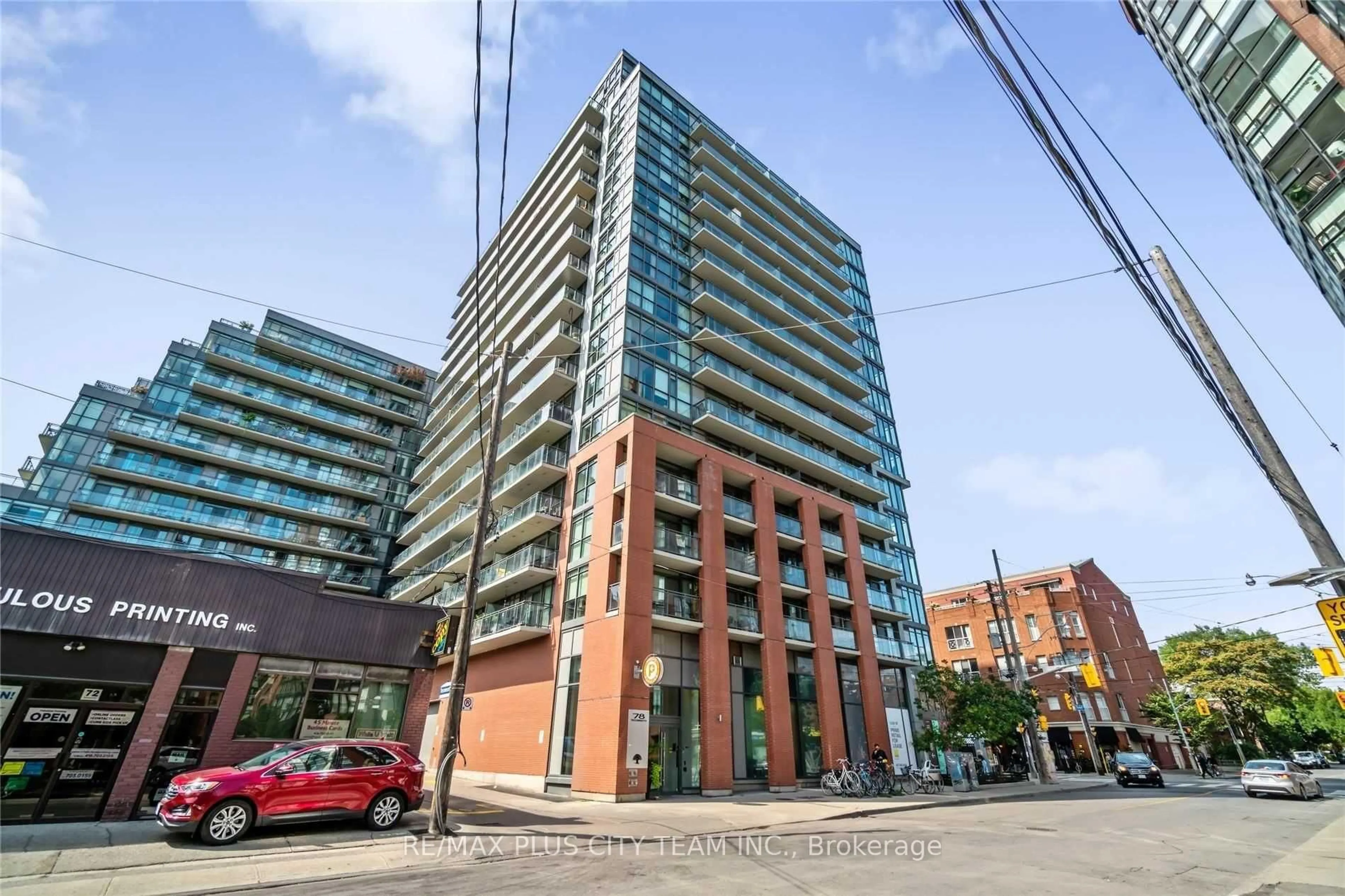 Patio, building for 78 Tecumseth St #411, Toronto Ontario M5V 0A9