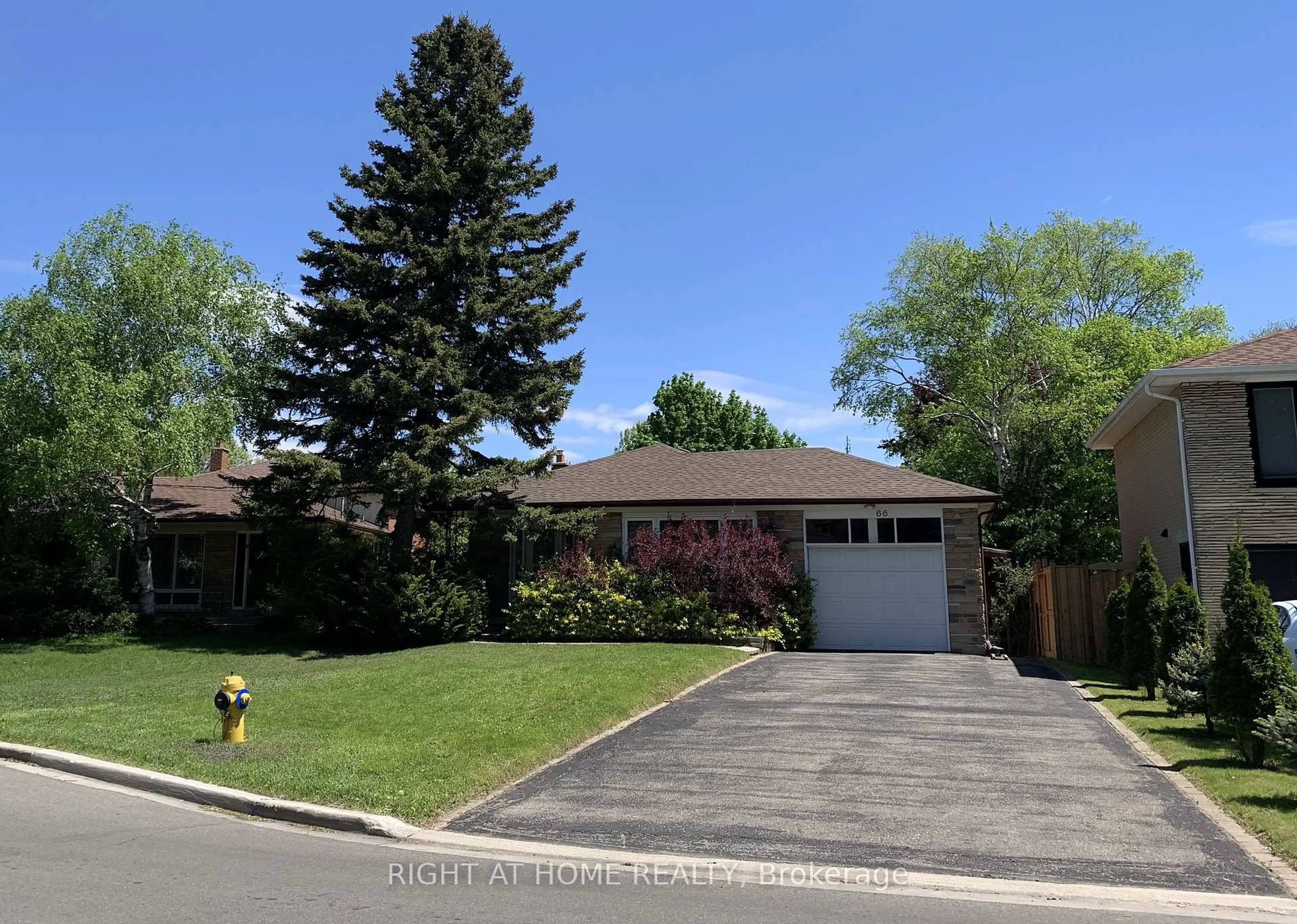 Unknown for 66 Dewlane Dr, Toronto Ontario M2R 2P8