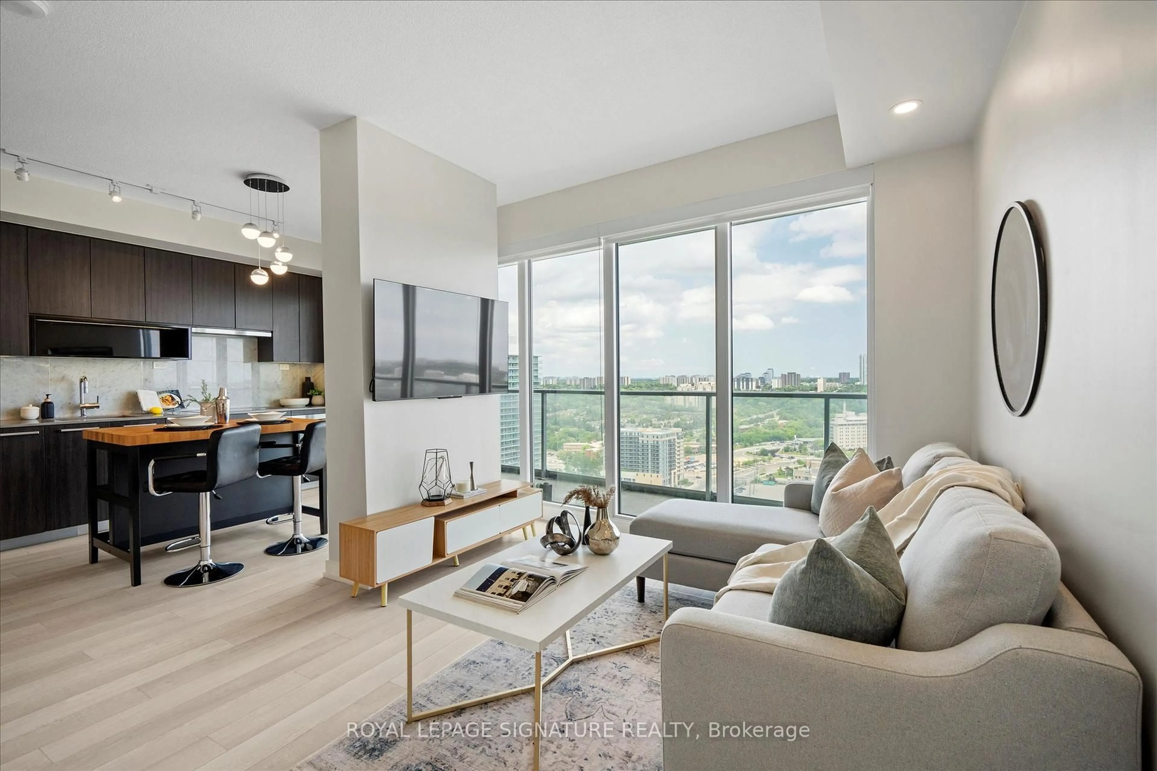 Living room with furniture, unknown for 117 McMahon Dr #2511, Toronto Ontario M2K 0E4