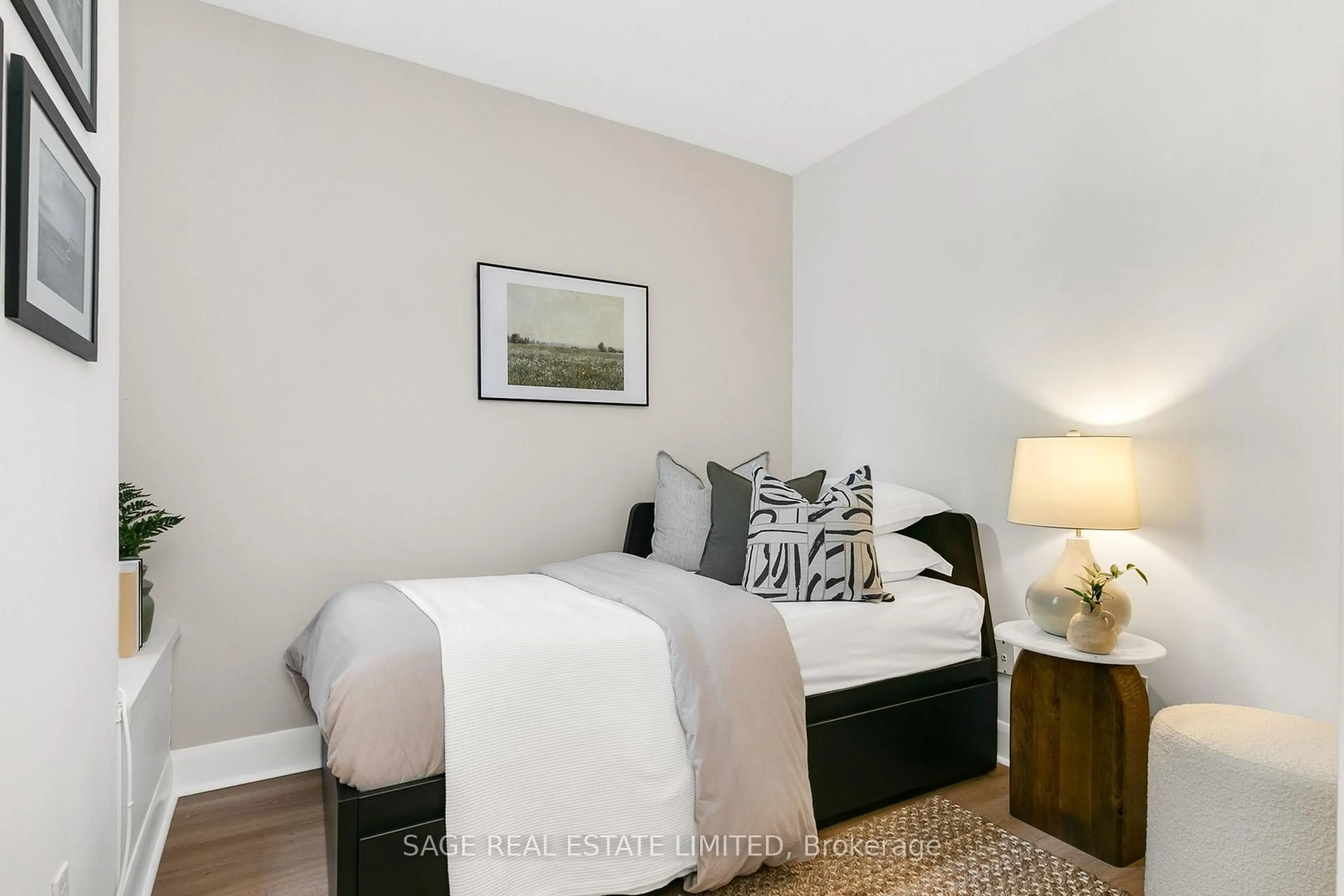 Bedroom with bed, unknown for 415 Jarvis St #373, Toronto Ontario M4Y 2G8