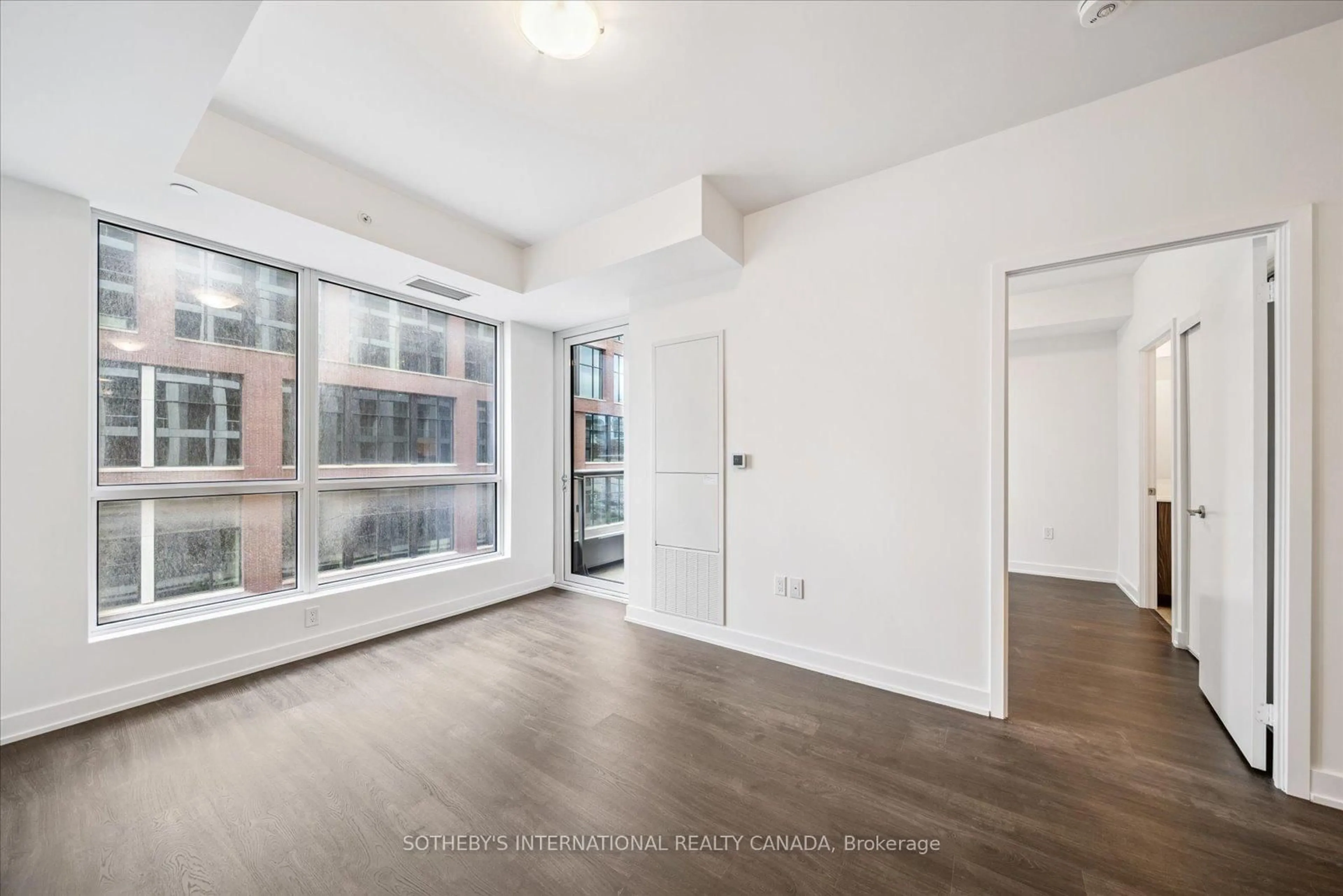 A pic of a room for 15 Richardson St #425, Toronto Ontario M5A 0Y5