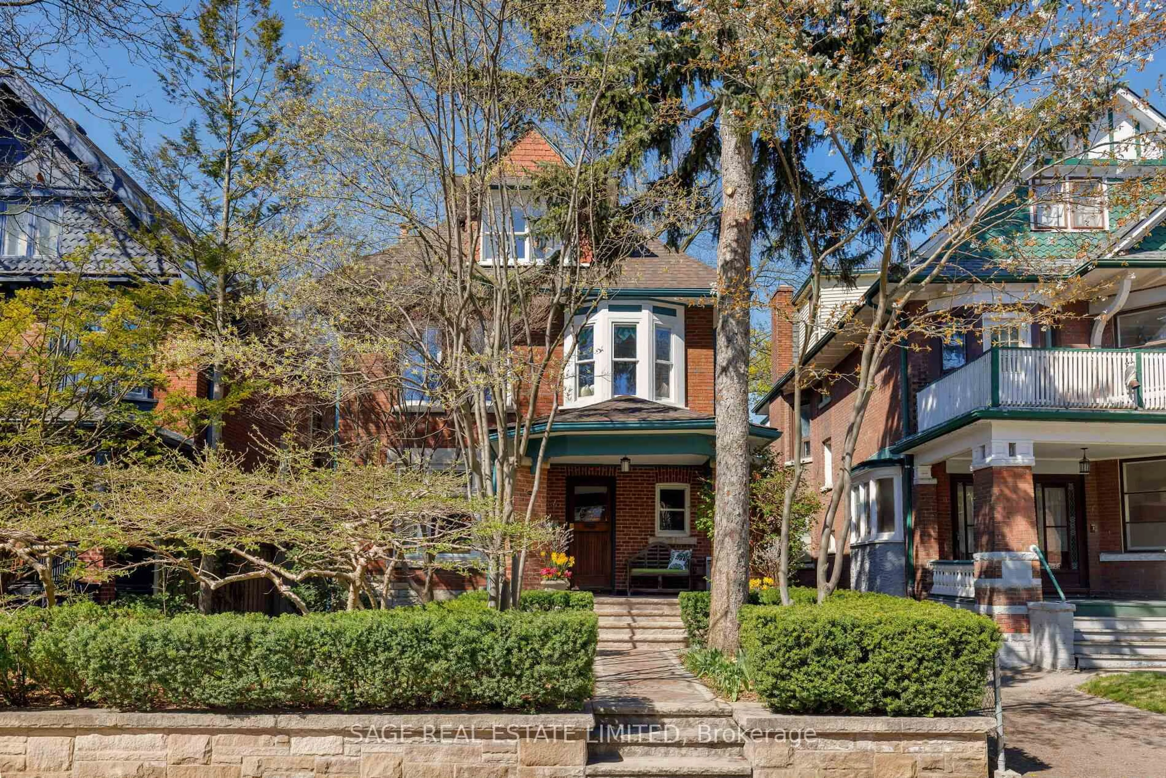 Home with brick exterior material, street for 364 Palmerston Blvd, Toronto Ontario M6G 2N6