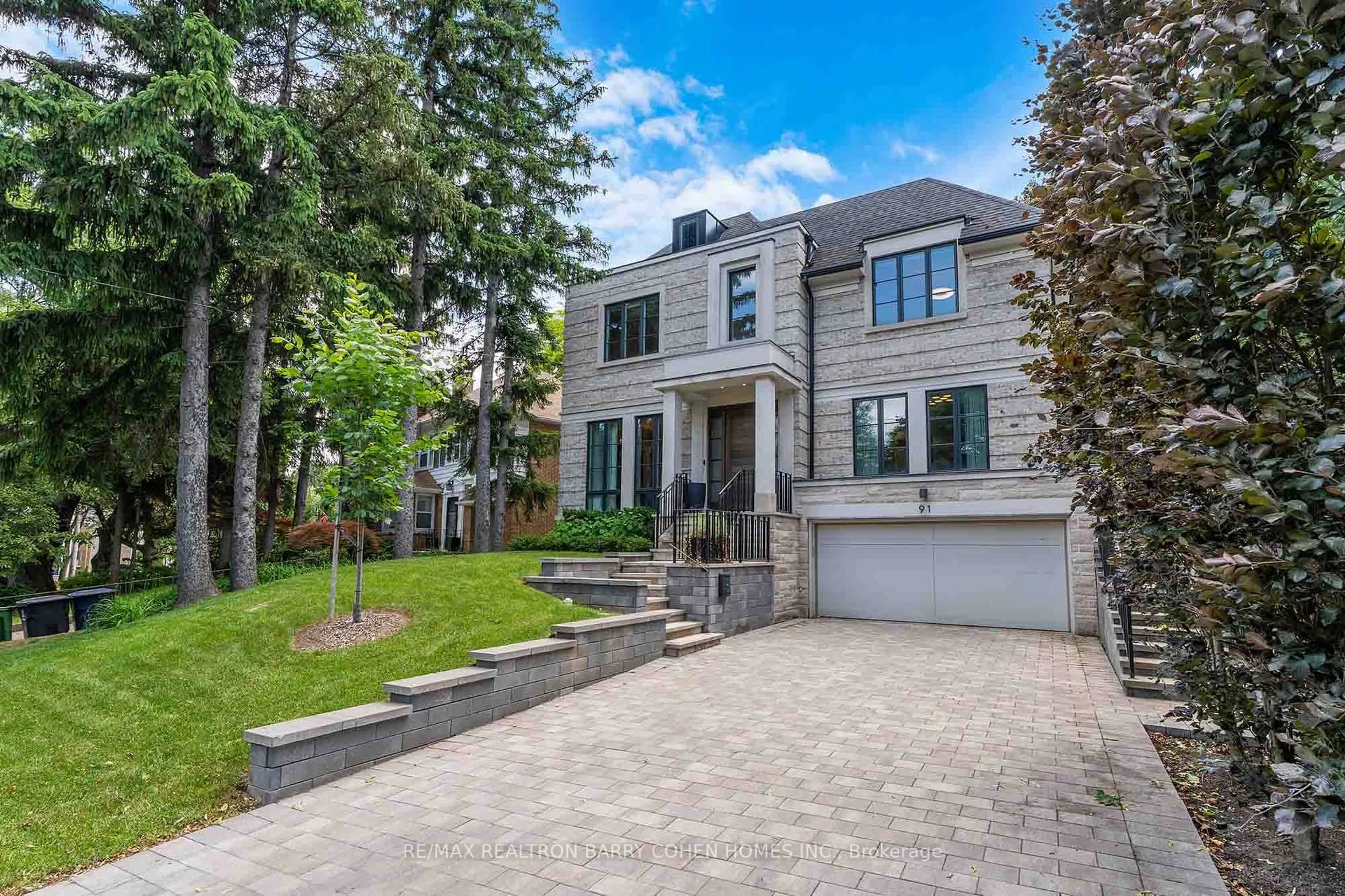 Home with brick exterior material, street for 91 Lawrence Cres, Toronto Ontario M4N 1N3