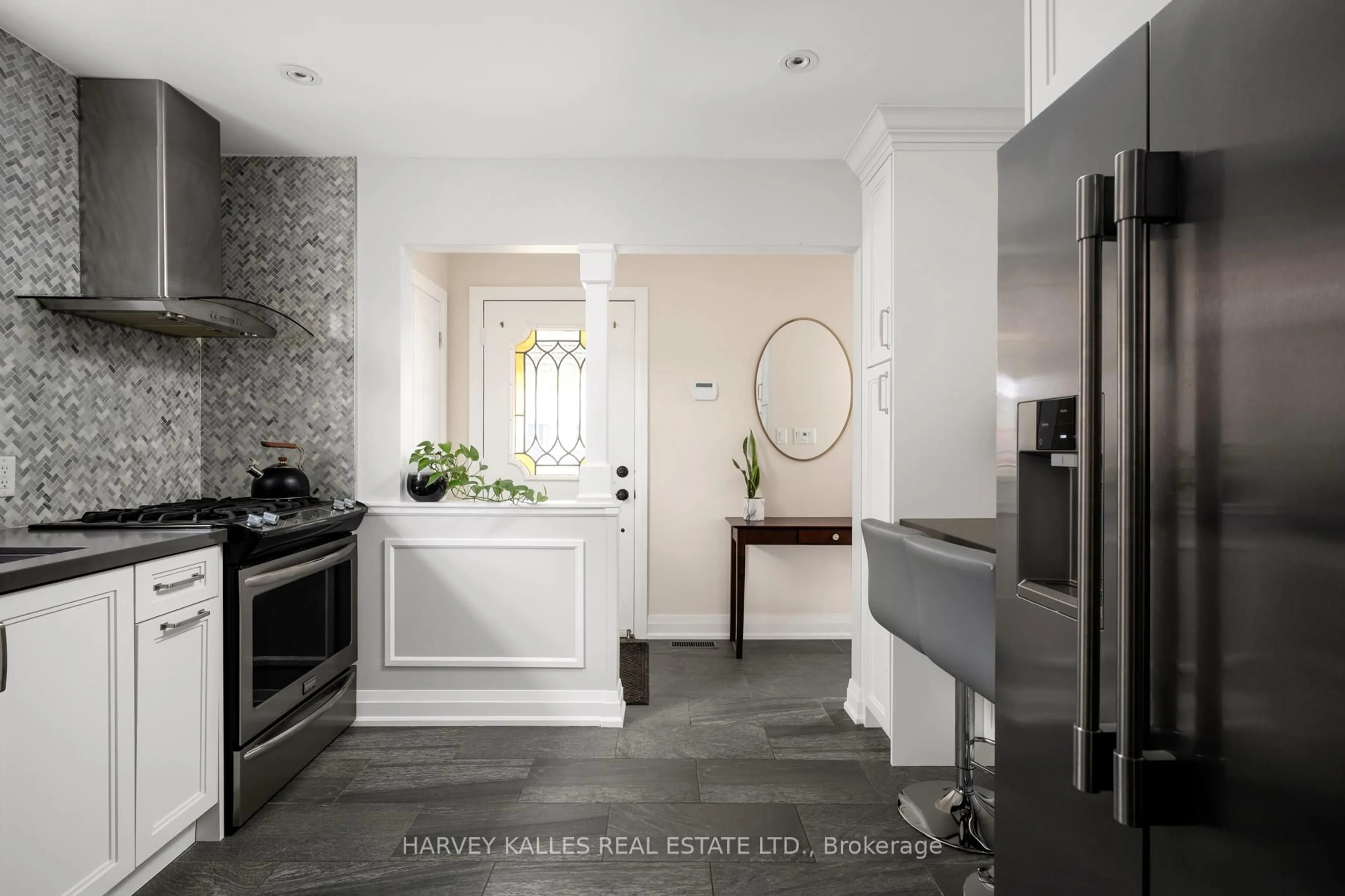 Contemporary kitchen, ceramic/tile floor for 89 Charleswood Dr, Toronto Ontario M3H 1X5