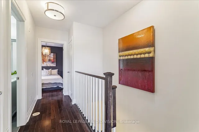 Additional image 9 of 361 Roehampton Ave