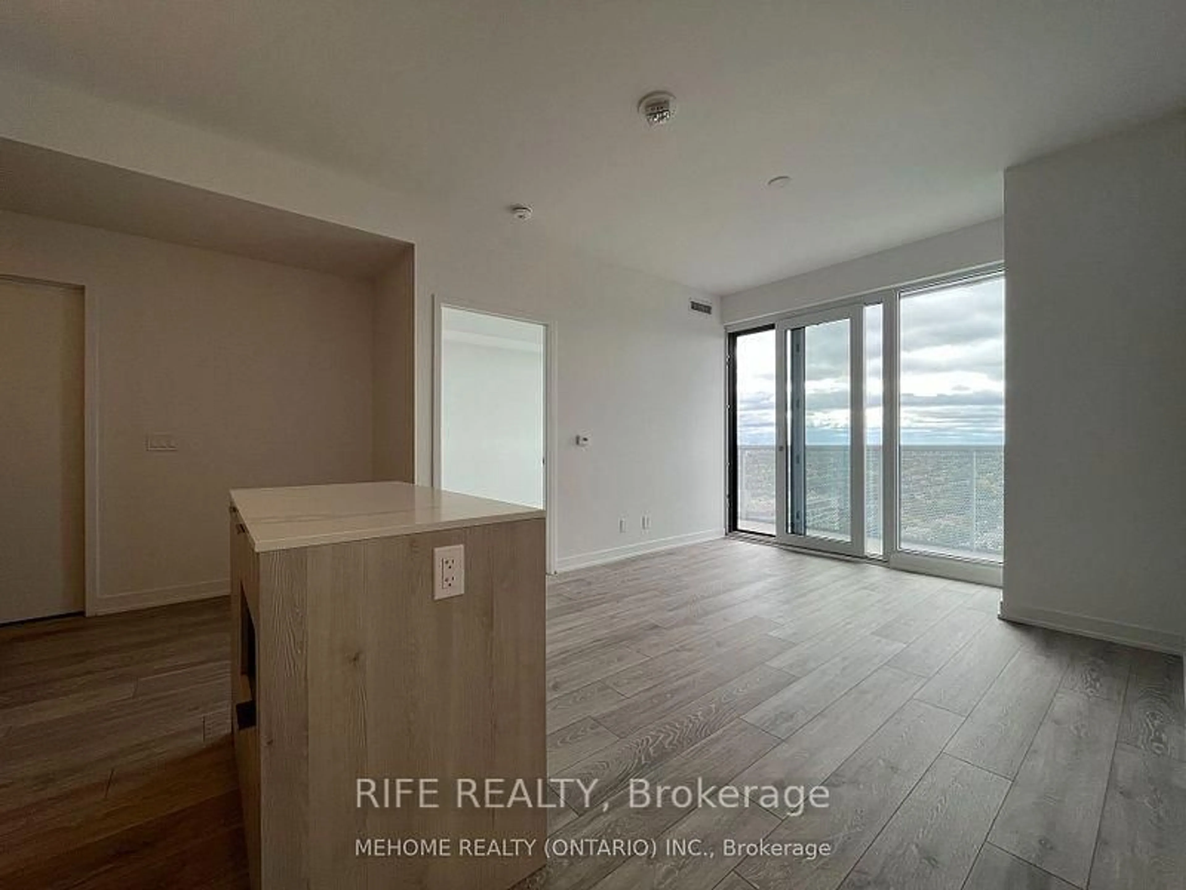 A pic of a room for 15 Holmes Ave #1504, Toronto Ontario M2N 0L4