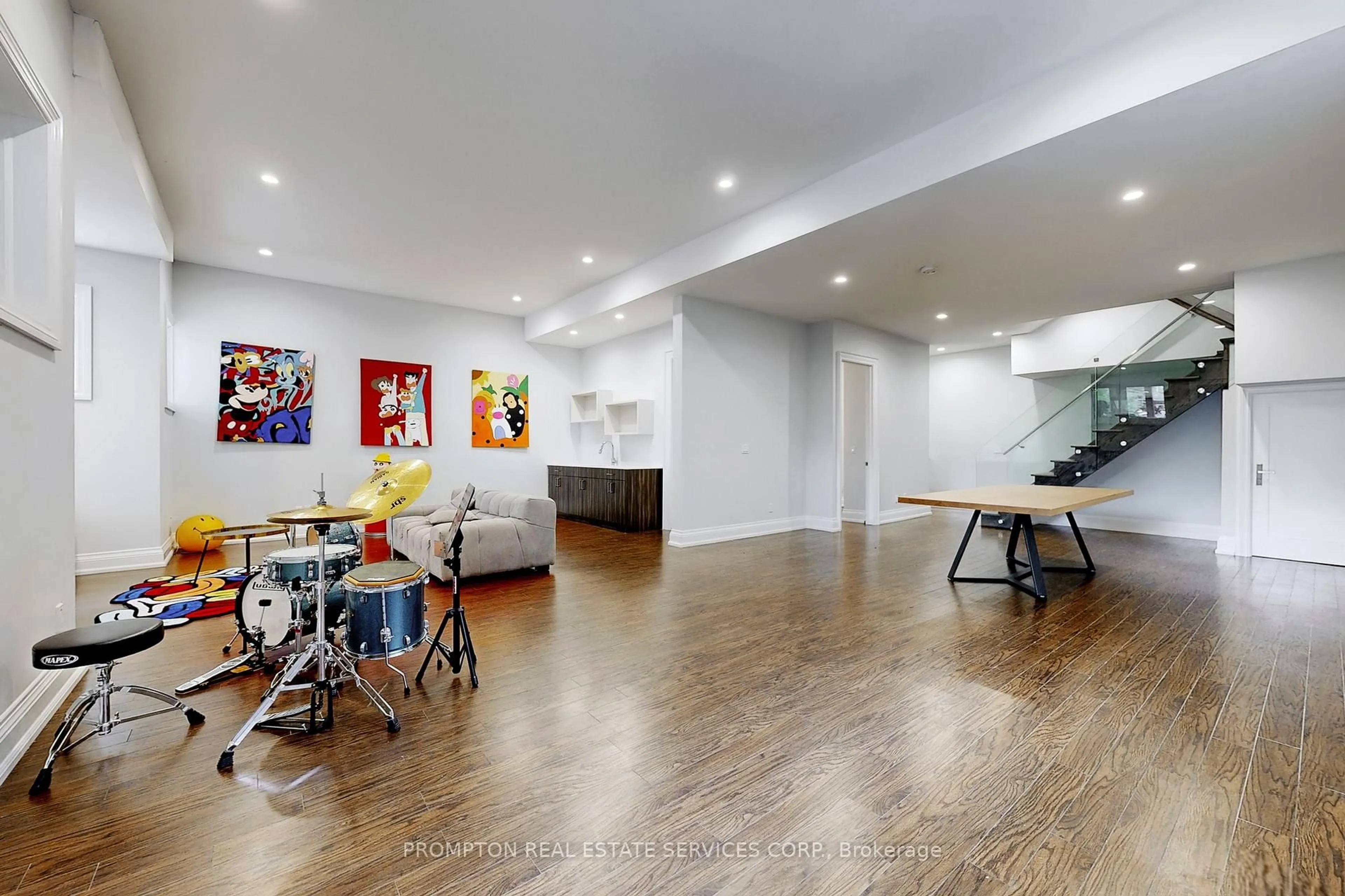 Unknown for 16 Risebrough Ave, Toronto Ontario M2M 1Z8