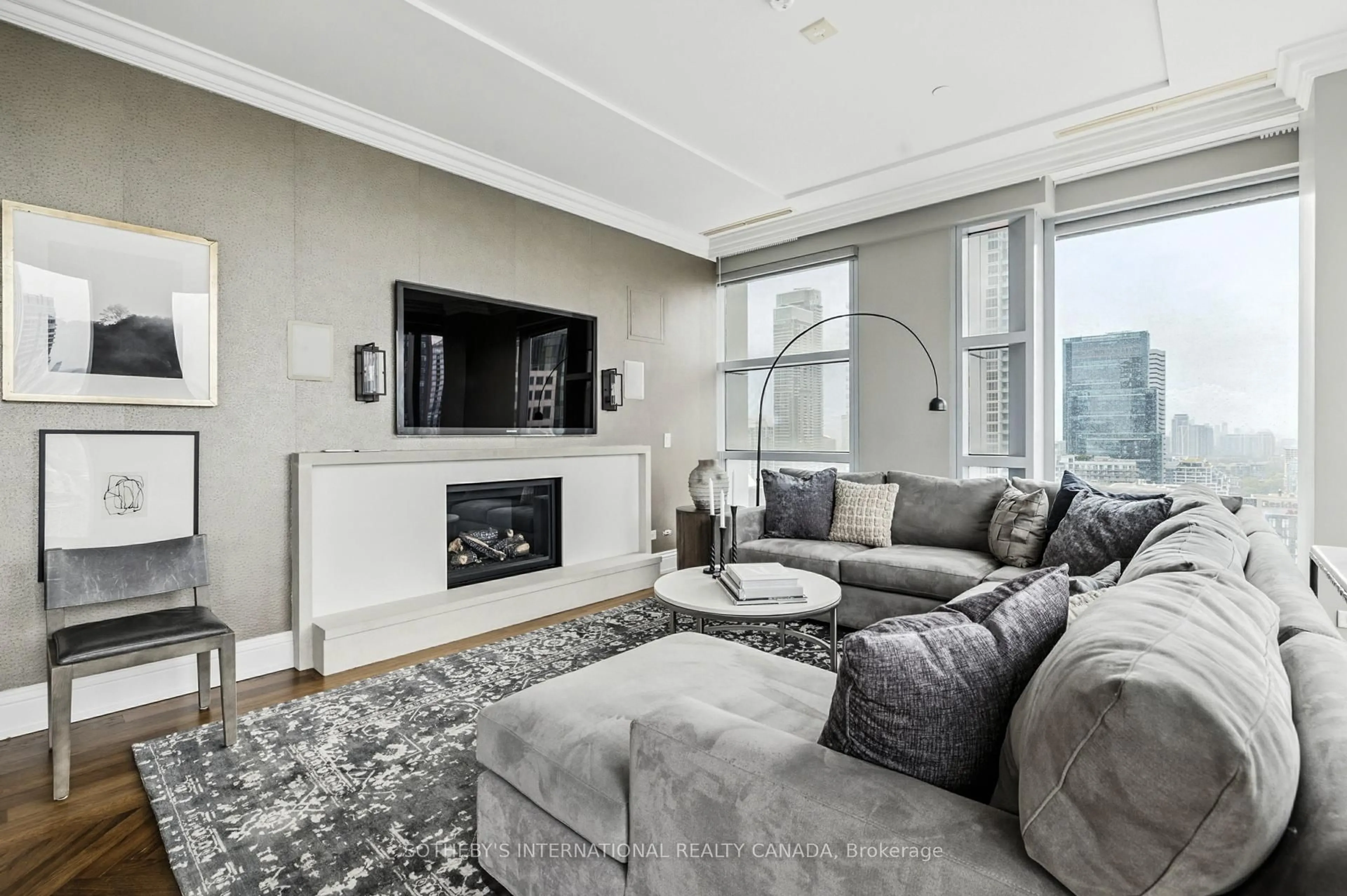 Living room with furniture, unknown for 183 Wellington St #2501, Toronto Ontario M5V 0A1