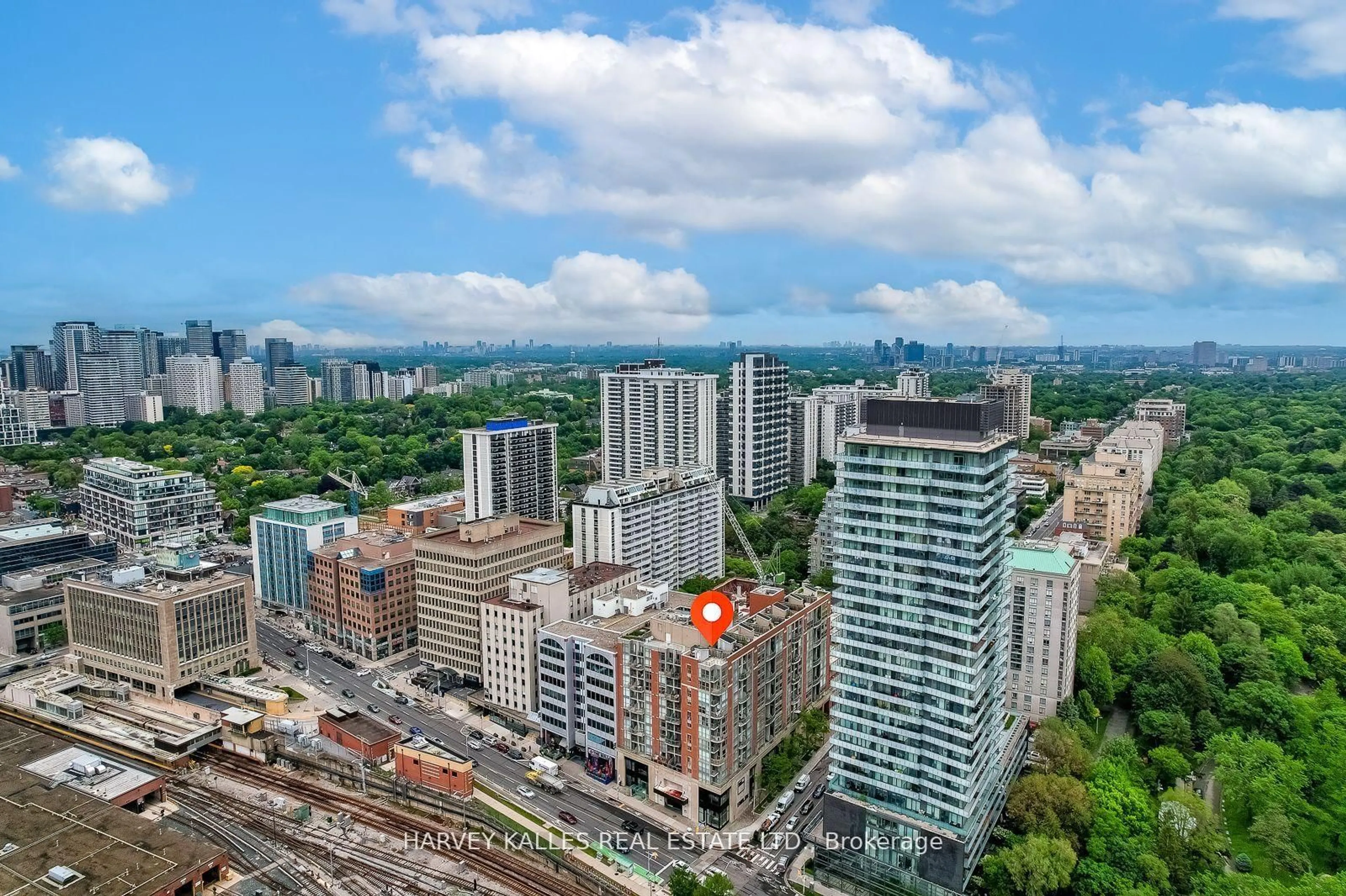 A pic from outside/outdoor area/front of a property/back of a property/a pic from drone, city buildings view from balcony for 18 Merton St #1109, Toronto Ontario M4S 3G9