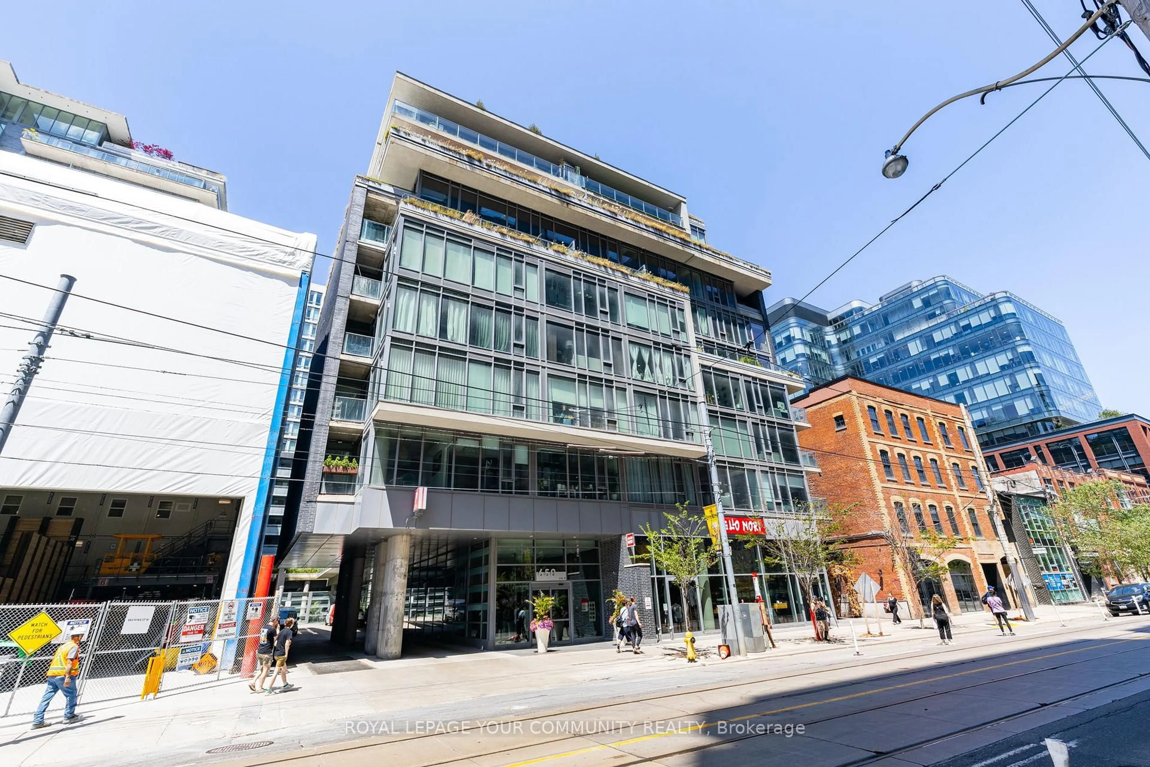 Unknown for 650 King St #211, Toronto Ontario M5V 1M7