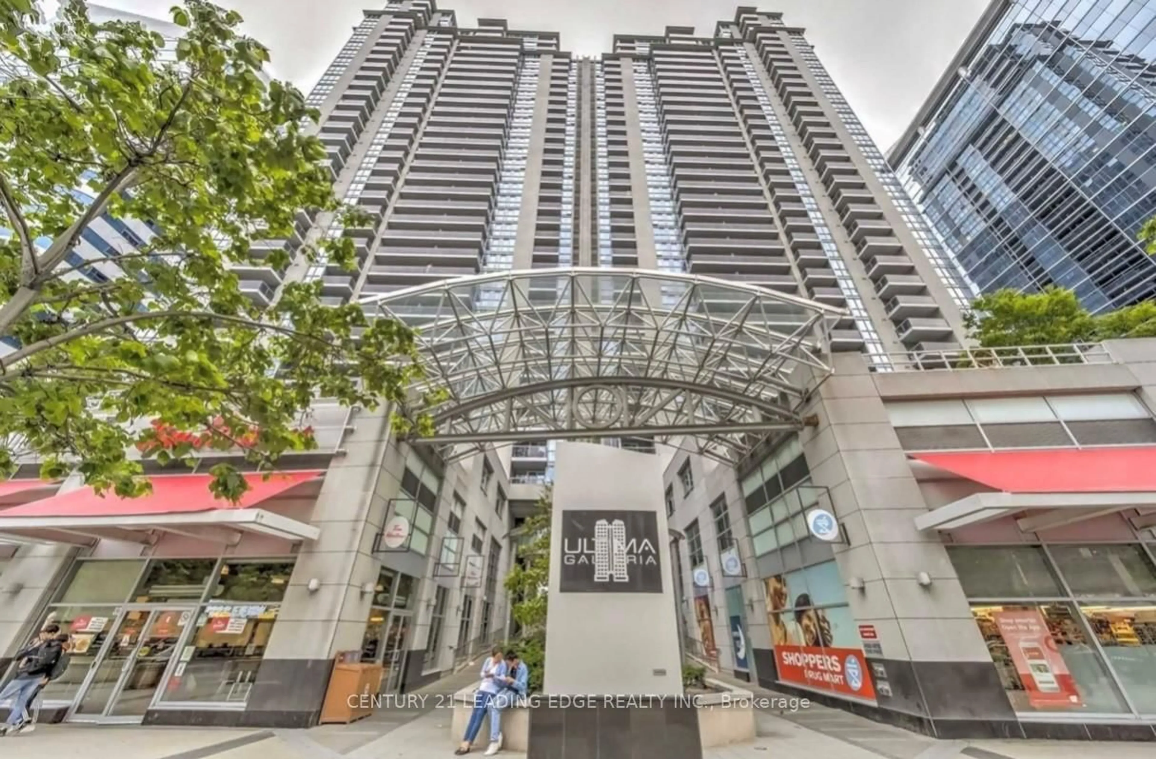 Indoor foyer for 4968 Yonge St #ph303, Toronto Ontario M2N 7G9
