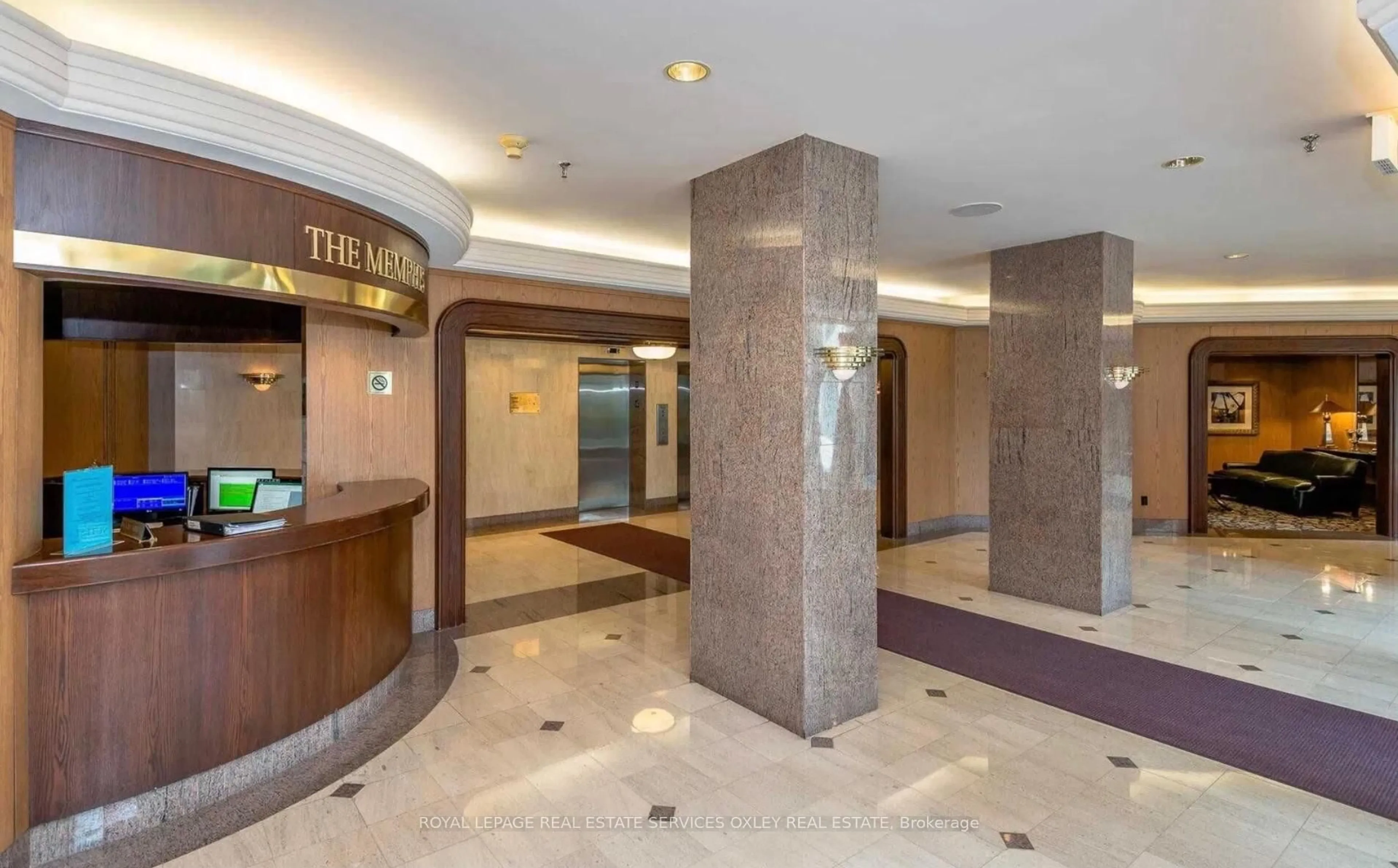 Lobby for 942 Yonge St #806, Toronto Ontario M4W 3S8