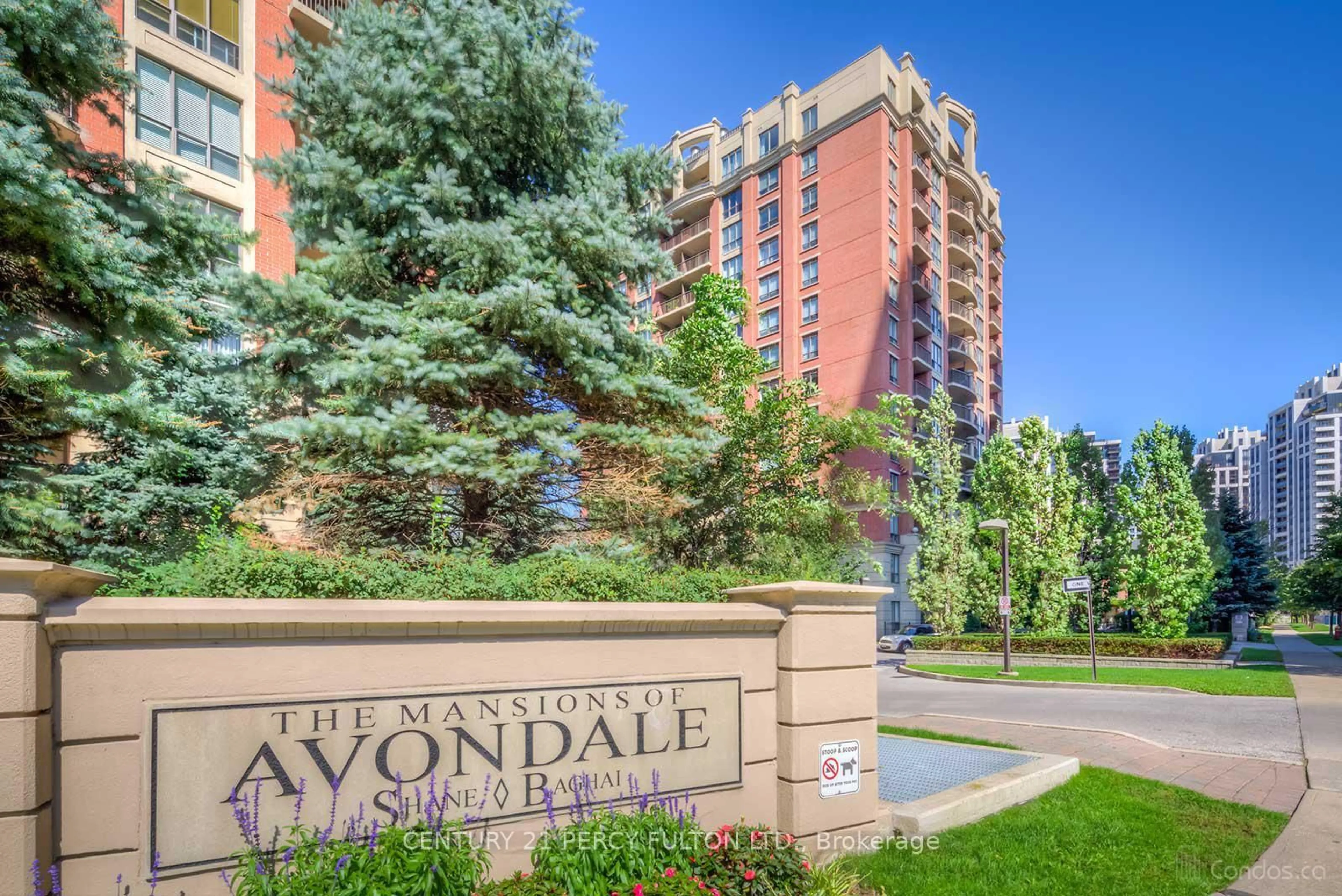 Indoor foyer for 51 Harrison Garden Blvd #707, Toronto Ontario M2N 7G4