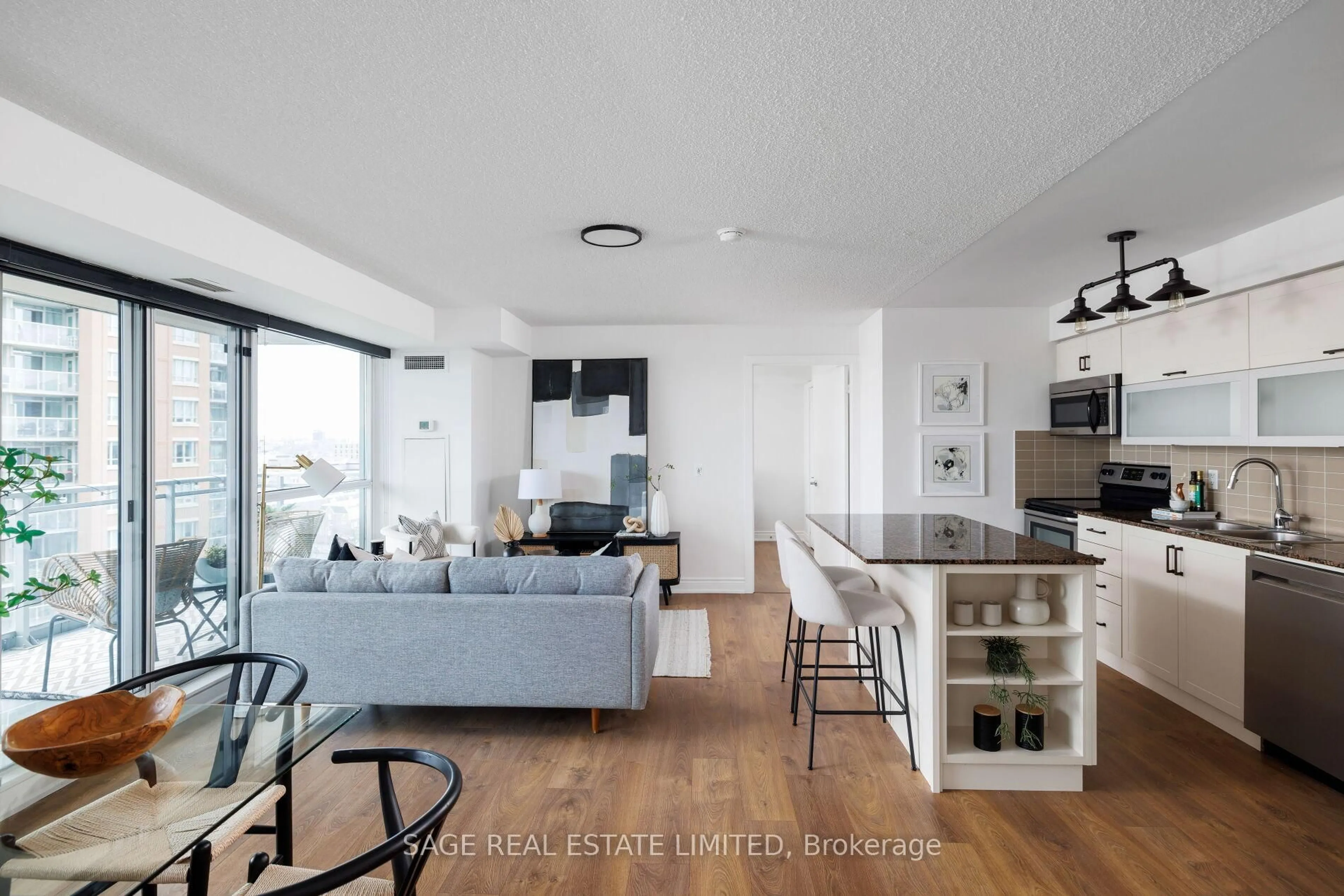Open concept kitchen, unknown for 100 Western Battery Rd #1106, Toronto Ontario M6K 3S2
