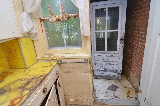 Additional image 18 of 120 Castlefield Ave