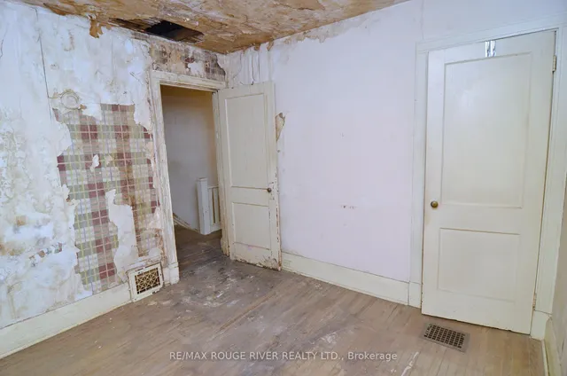 Additional image 16 of 120 Castlefield Ave
