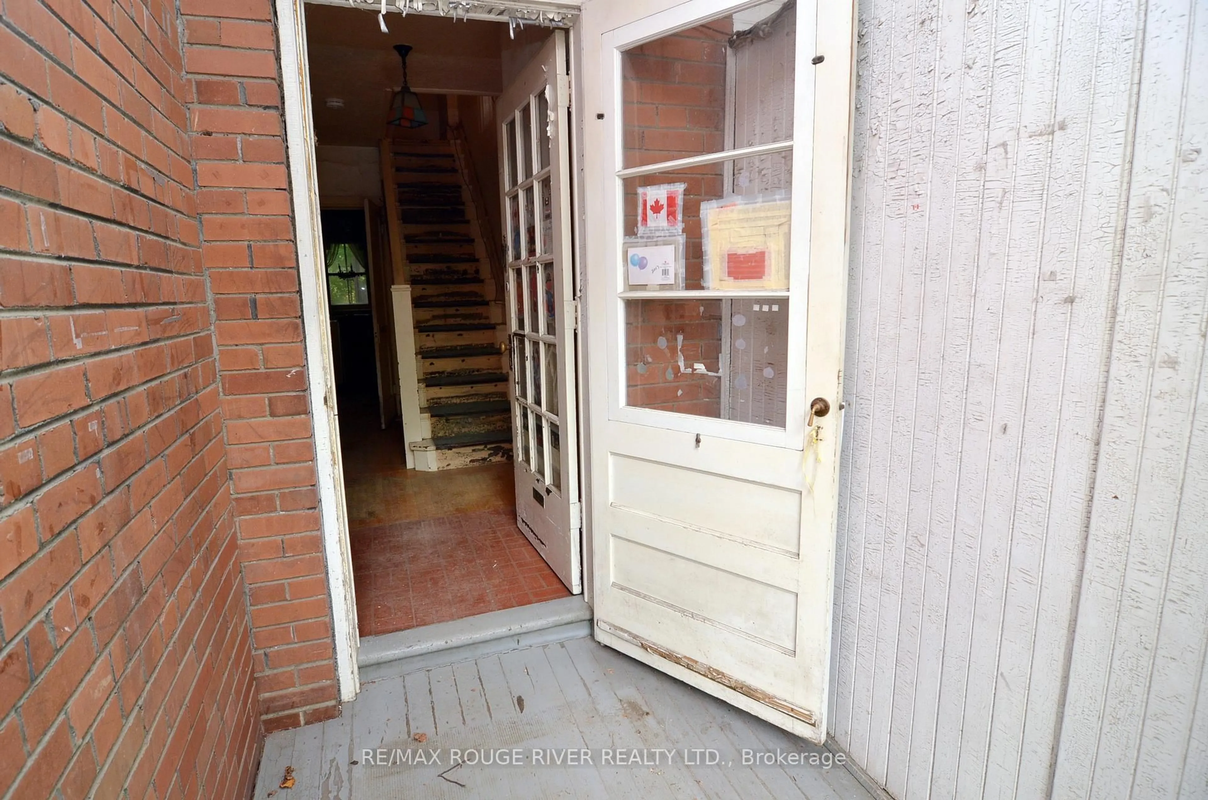 Unknown for 120 Castlefield Ave, Toronto Ontario M4R 1G4