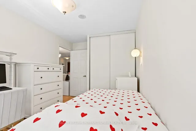 Additional property image - 35 Hollywood Ave Unit 211